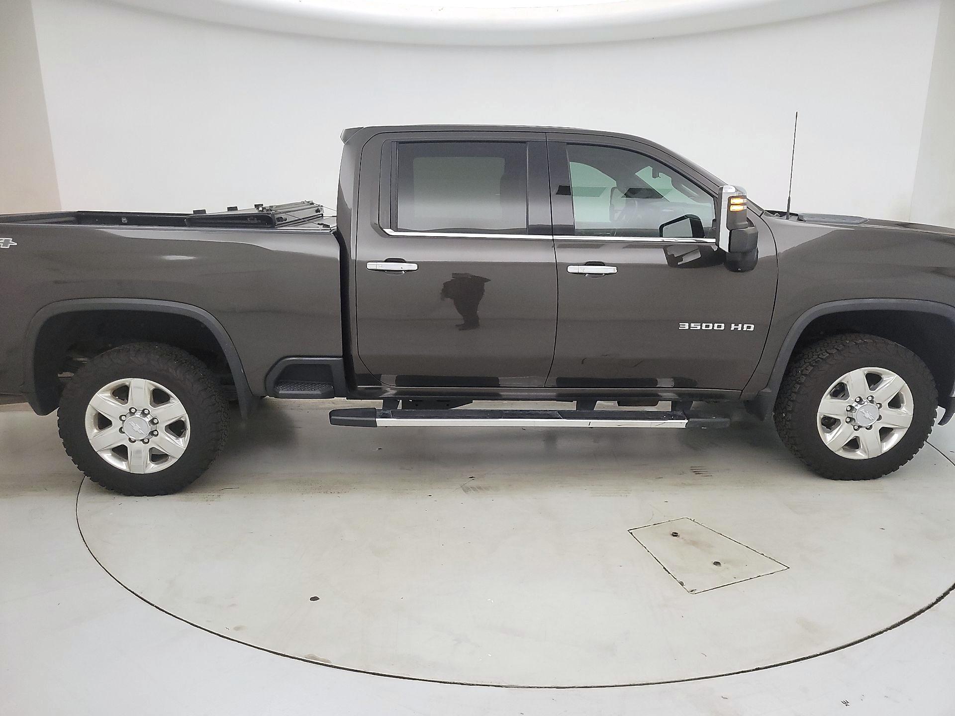 Thumbnail: 2020 Chevrolet Silverado 3500 - 4