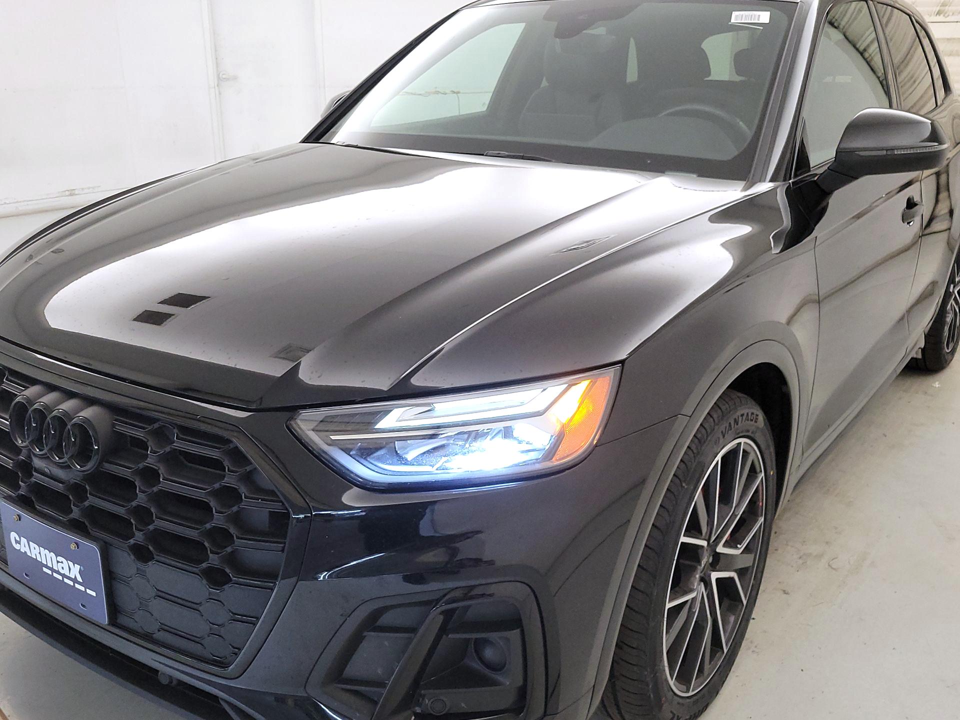 Thumbnail: 2022 Audi SQ5 - 3