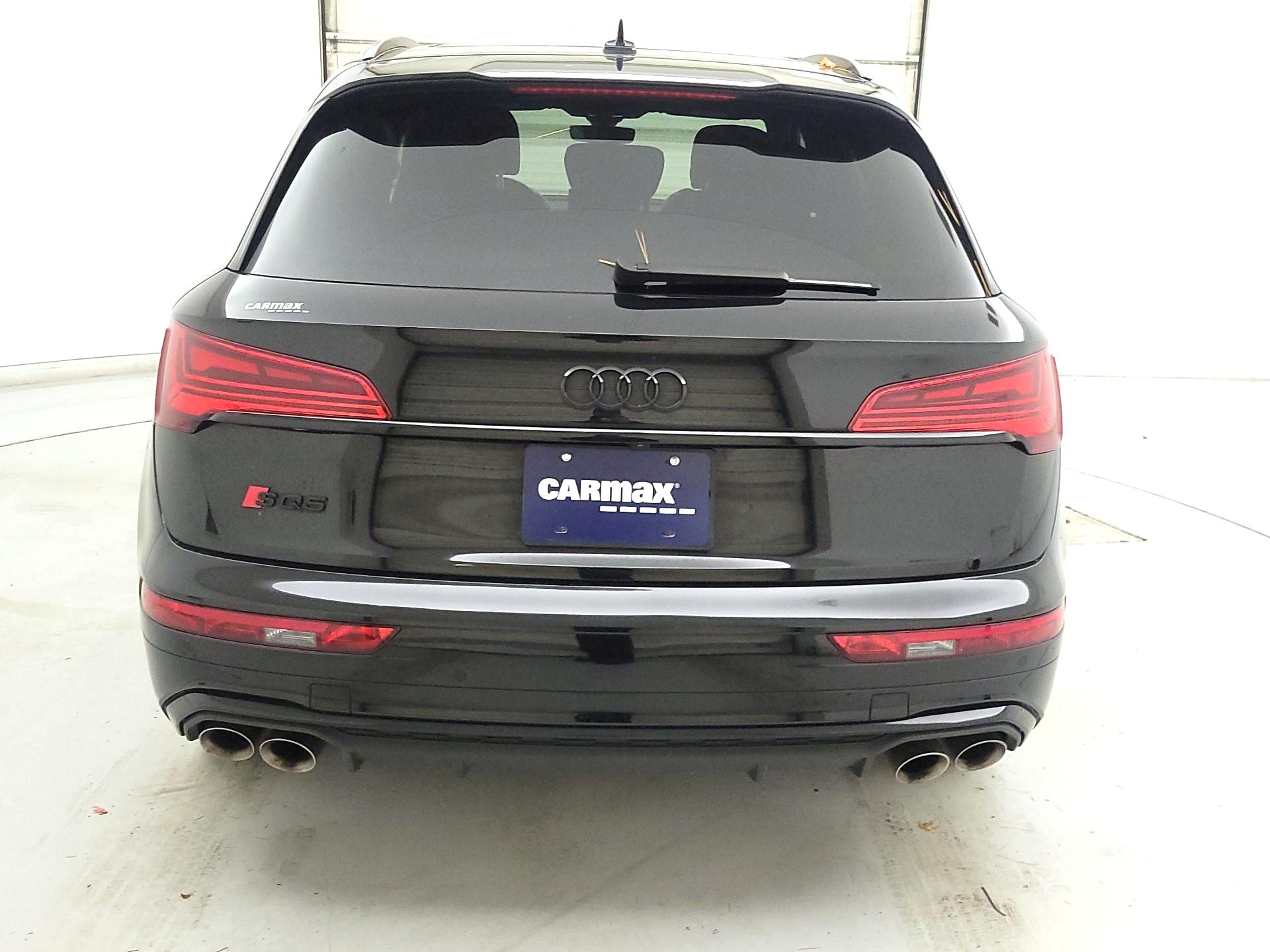 Thumbnail: 2022 Audi SQ5 - 6