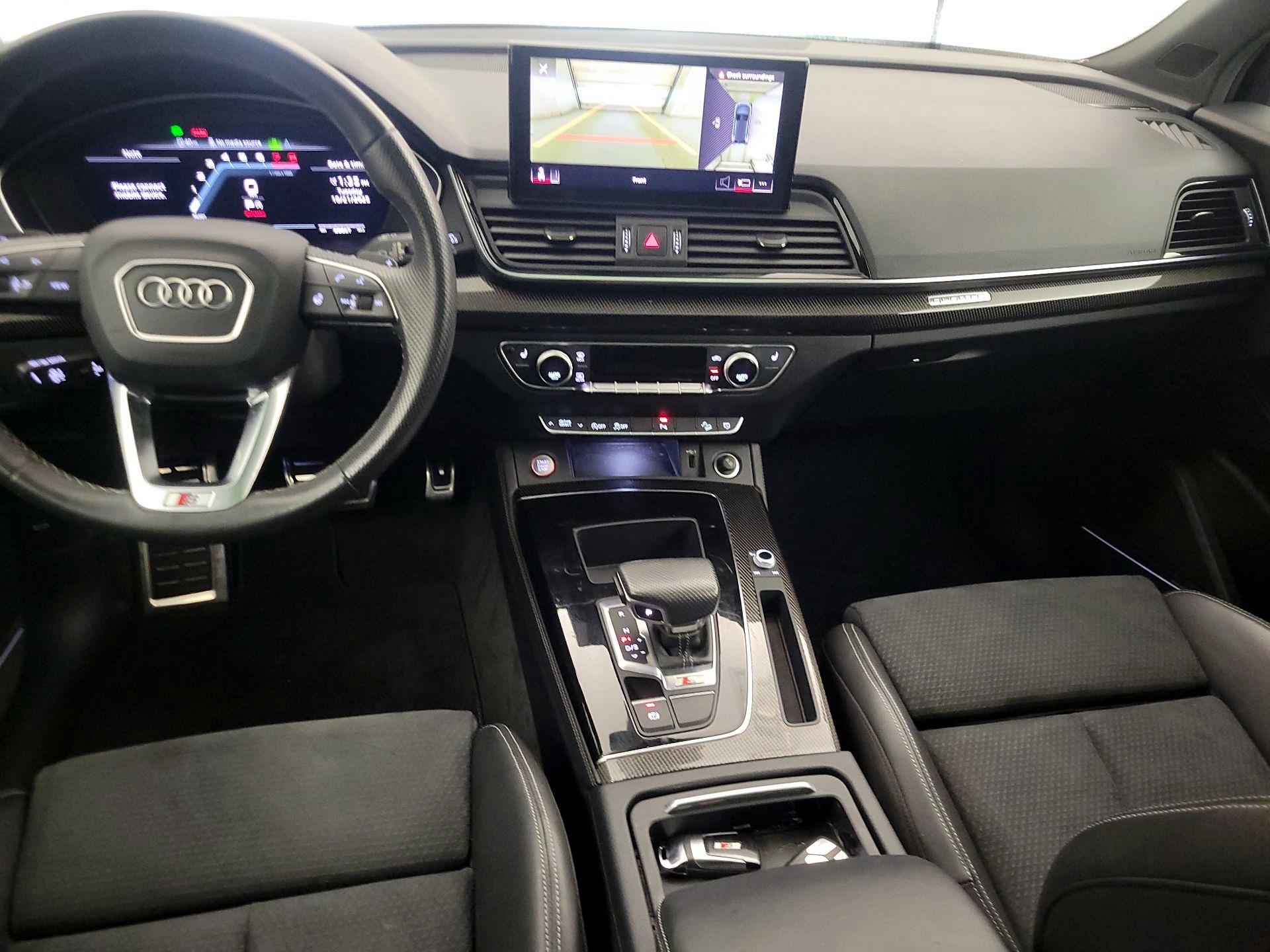 Thumbnail: 2022 Audi SQ5 - 8