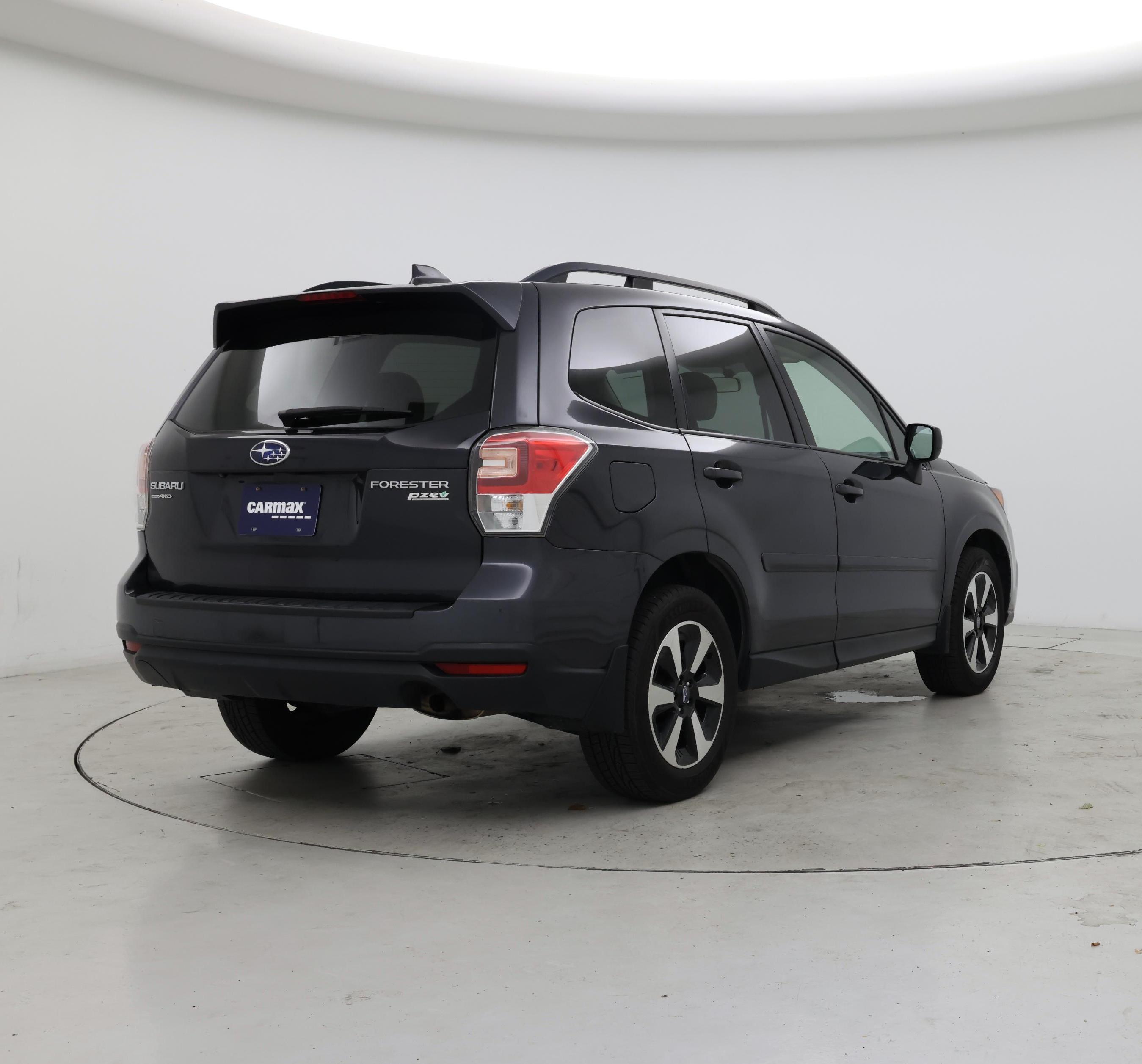 Thumbnail: 2017 Subaru Forester - 8