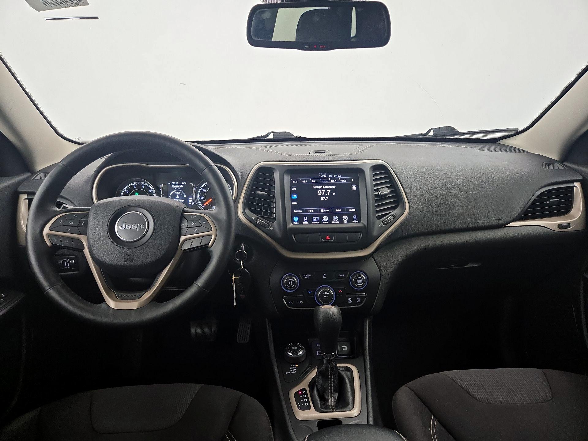 Thumbnail: 2015 Jeep Cherokee - 9