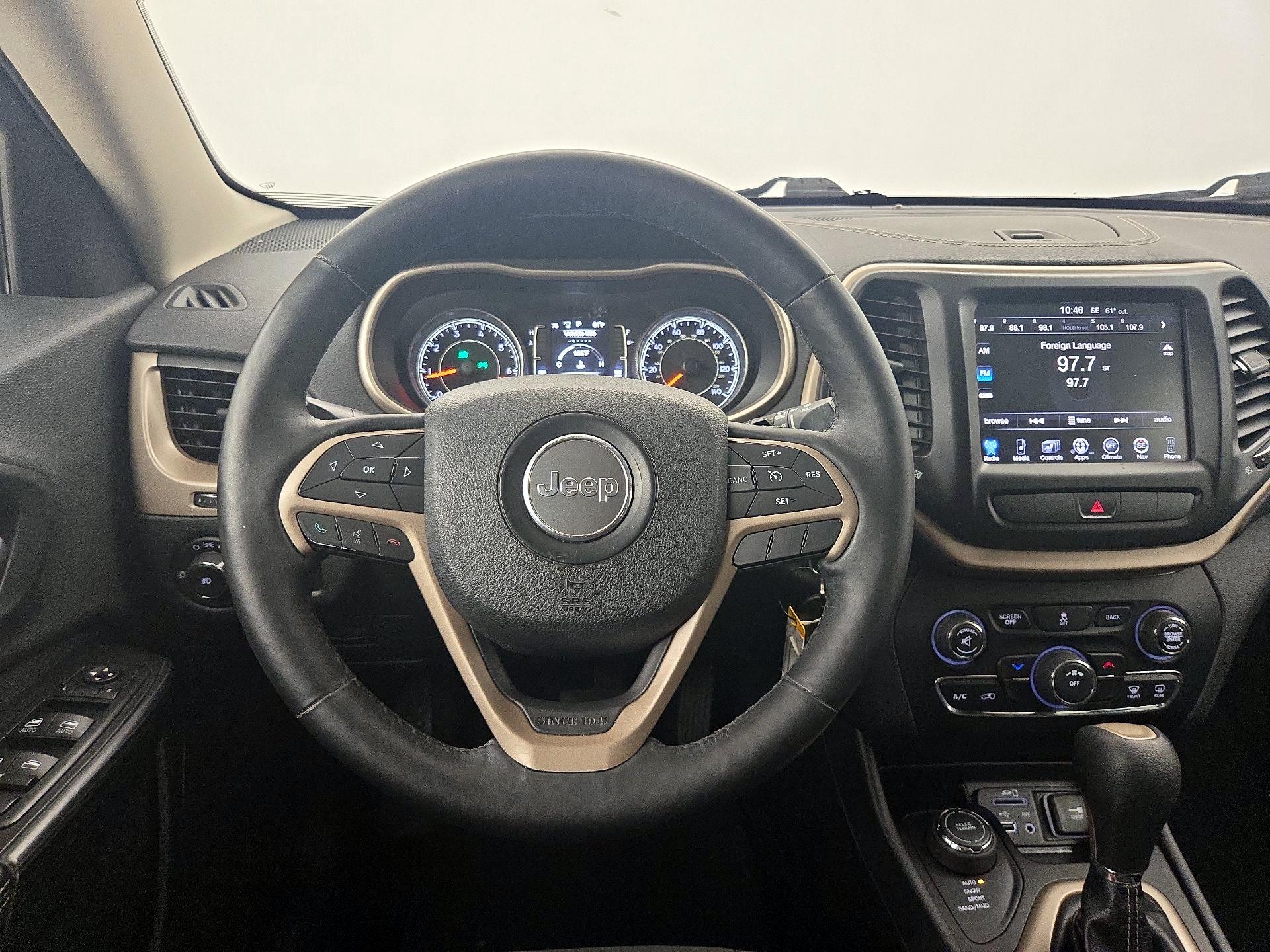 Thumbnail: 2015 Jeep Cherokee - 10