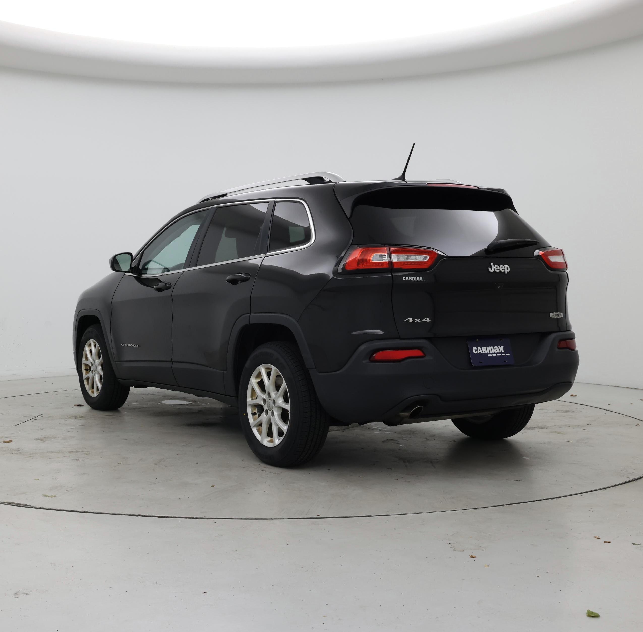 Thumbnail: 2015 Jeep Cherokee - 2