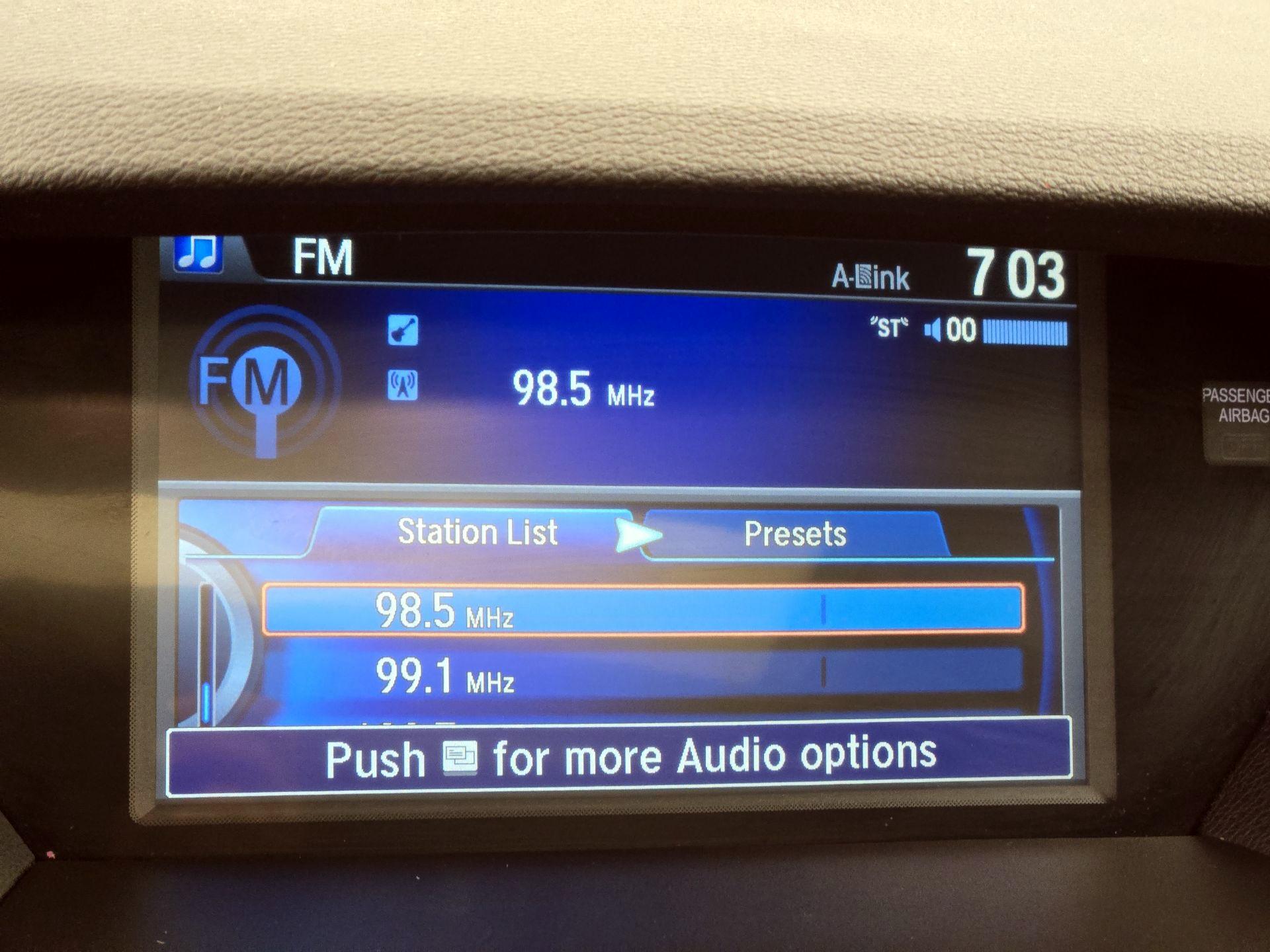 Thumbnail: 2016 Acura MDX - 16