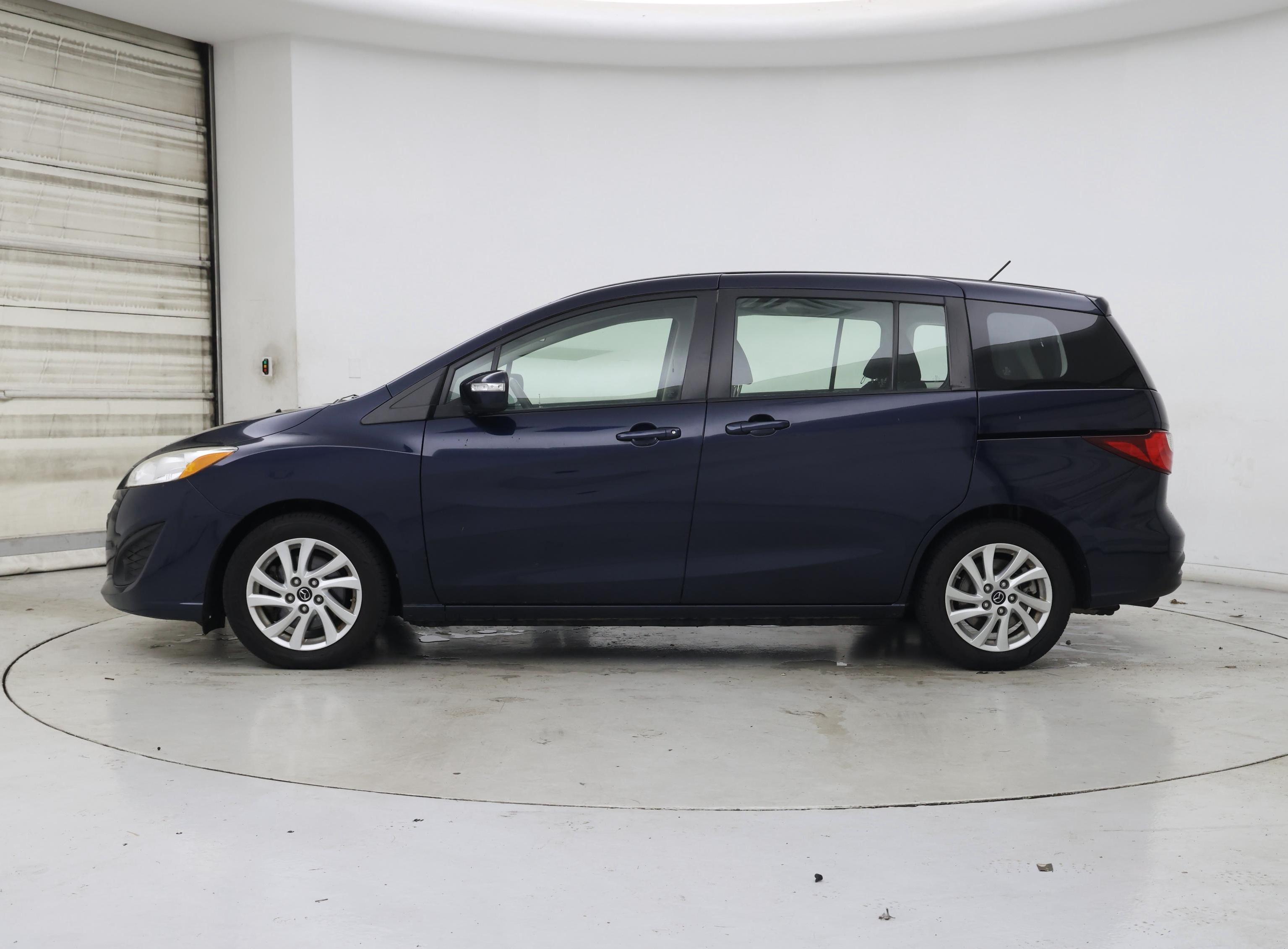 Thumbnail: 2015 Mazda Mazda5 - 3