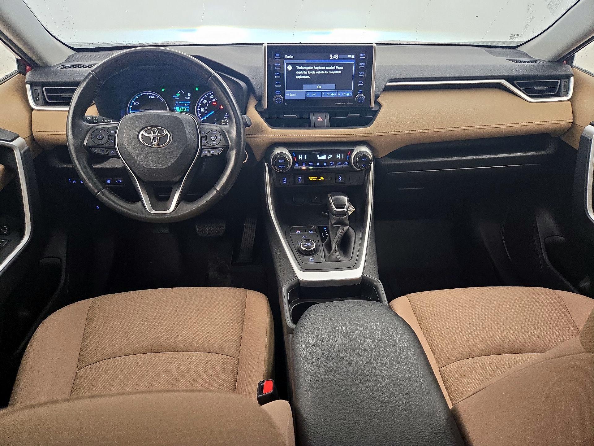 Thumbnail: 2021 Toyota RAV4 - 9