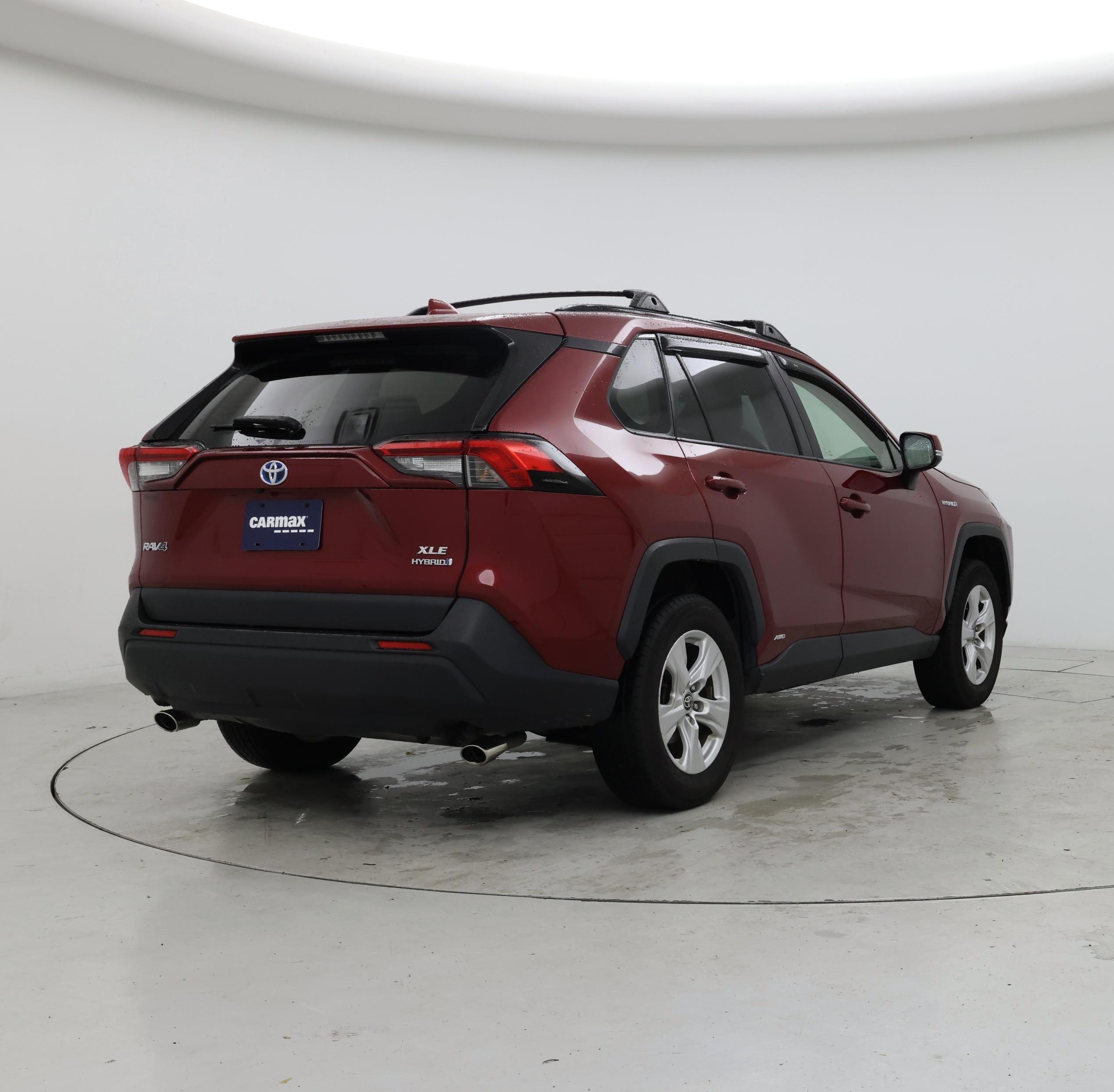 Thumbnail: 2021 Toyota RAV4 - 8