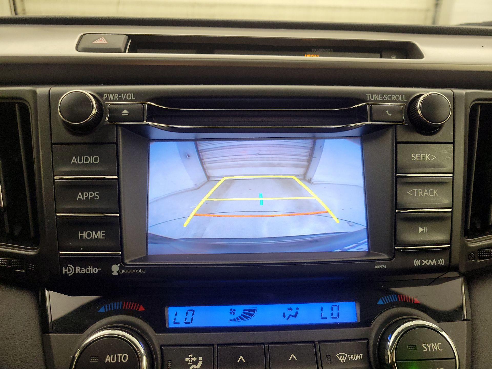 Thumbnail: 2016 Toyota RAV4 - 14