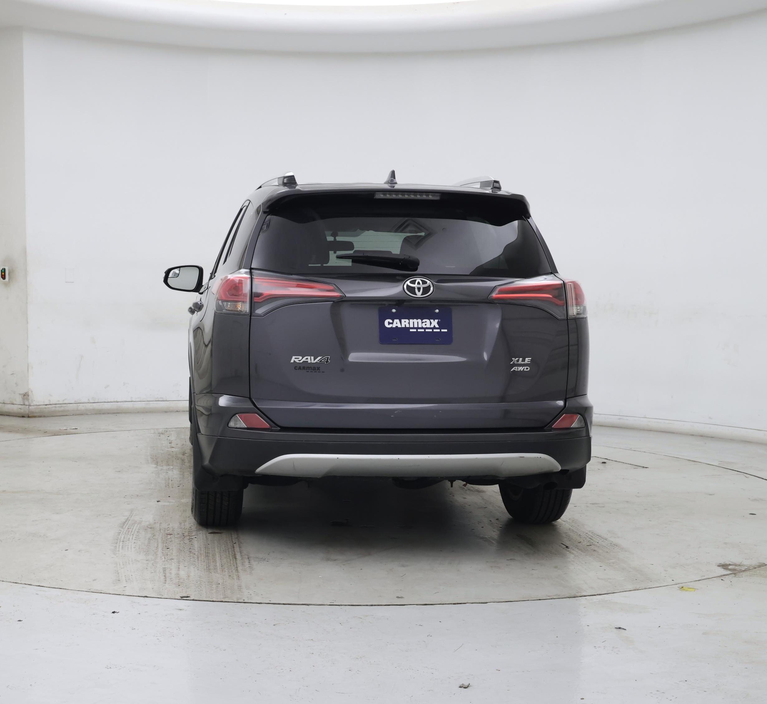Thumbnail: 2016 Toyota RAV4 - 6