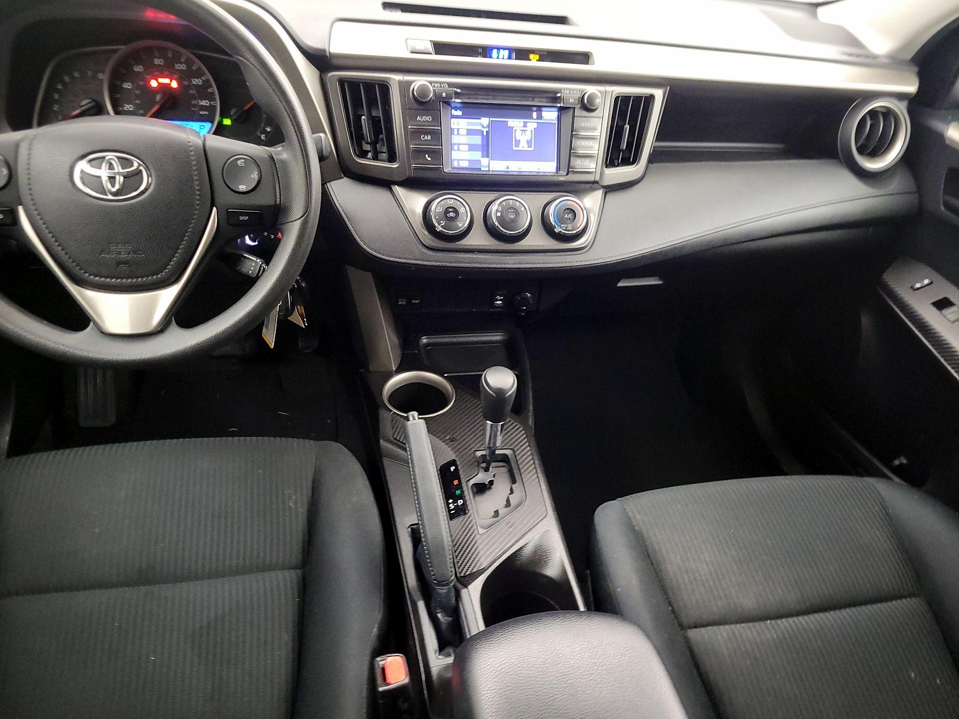 Thumbnail: 2014 Toyota RAV4 - 9