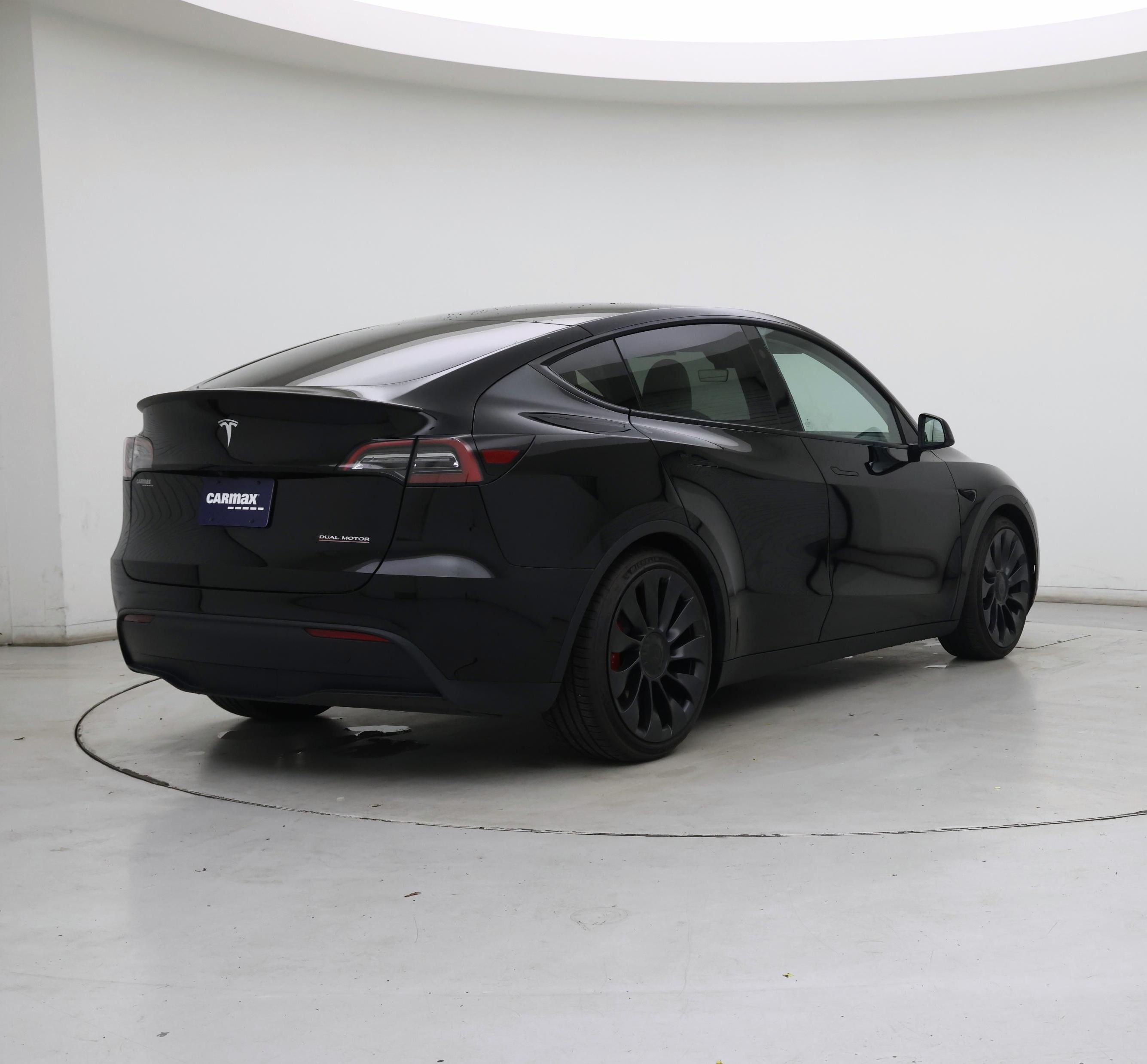 Thumbnail: 2023 Tesla Model Y - 8
