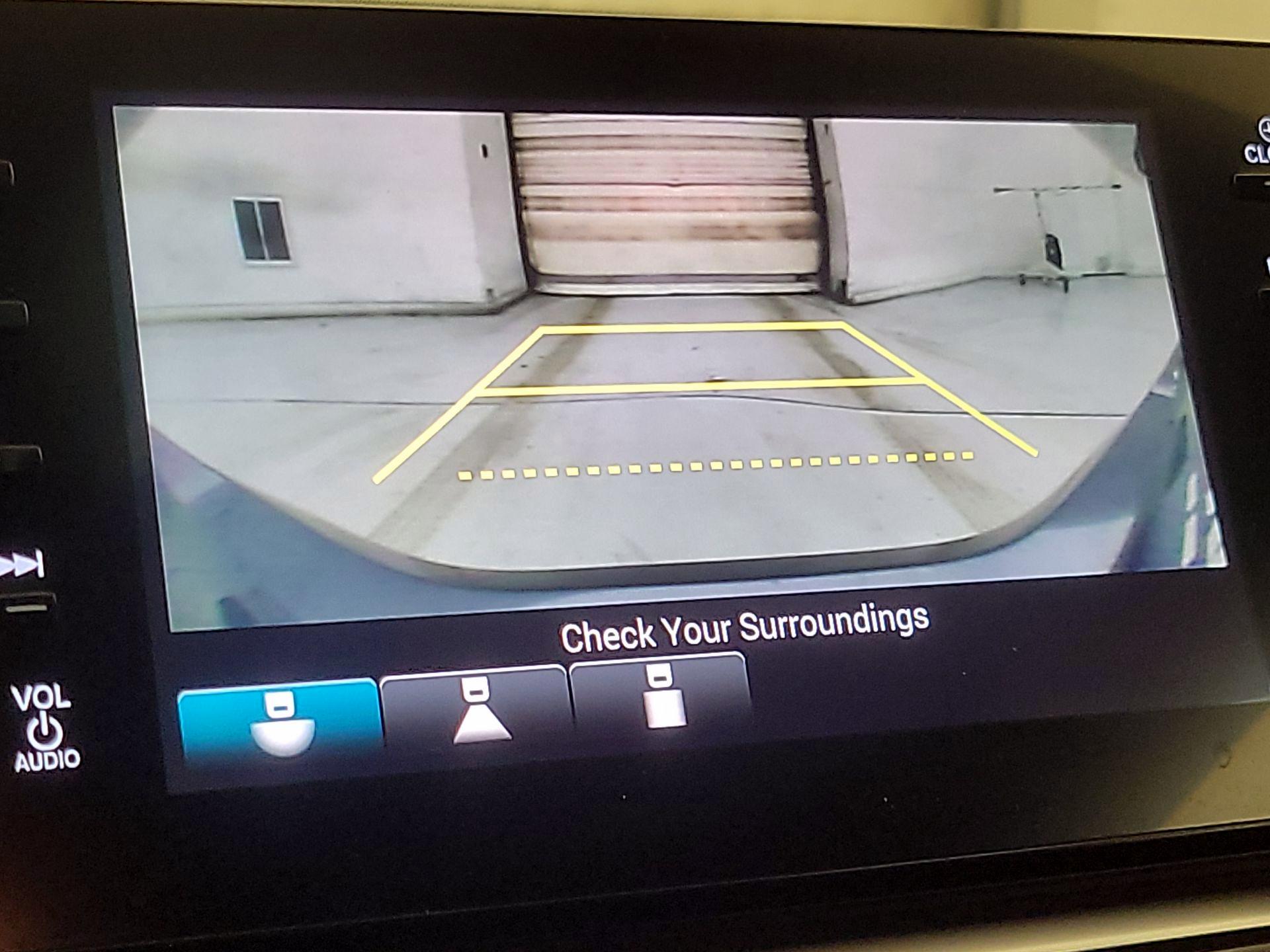 Thumbnail: 2018 Honda Accord - 14