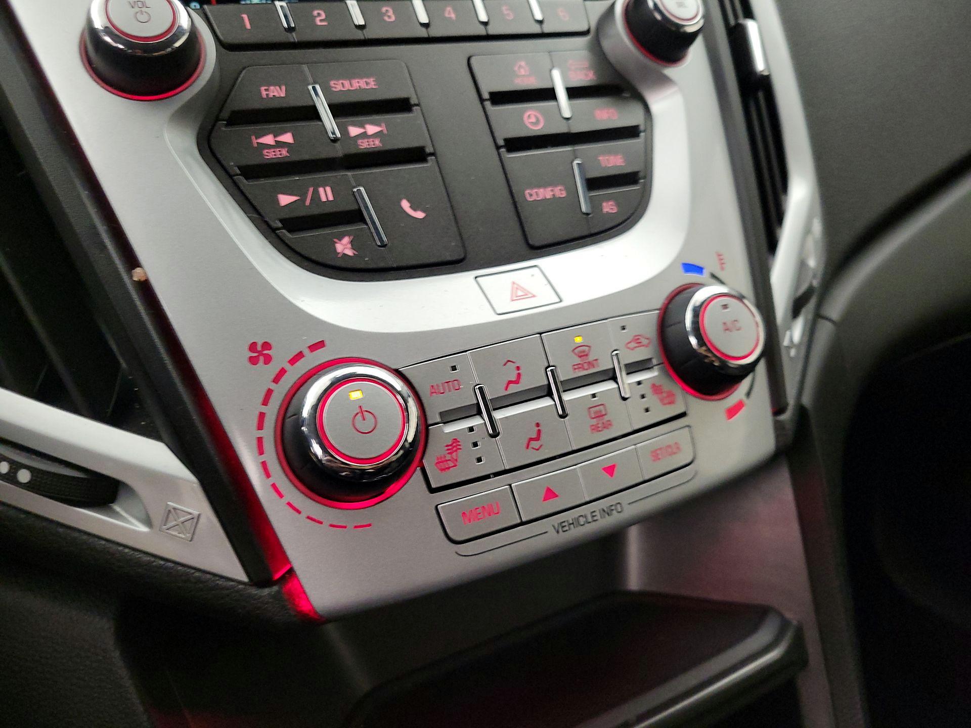 Thumbnail: 2017 GMC Terrain - 16