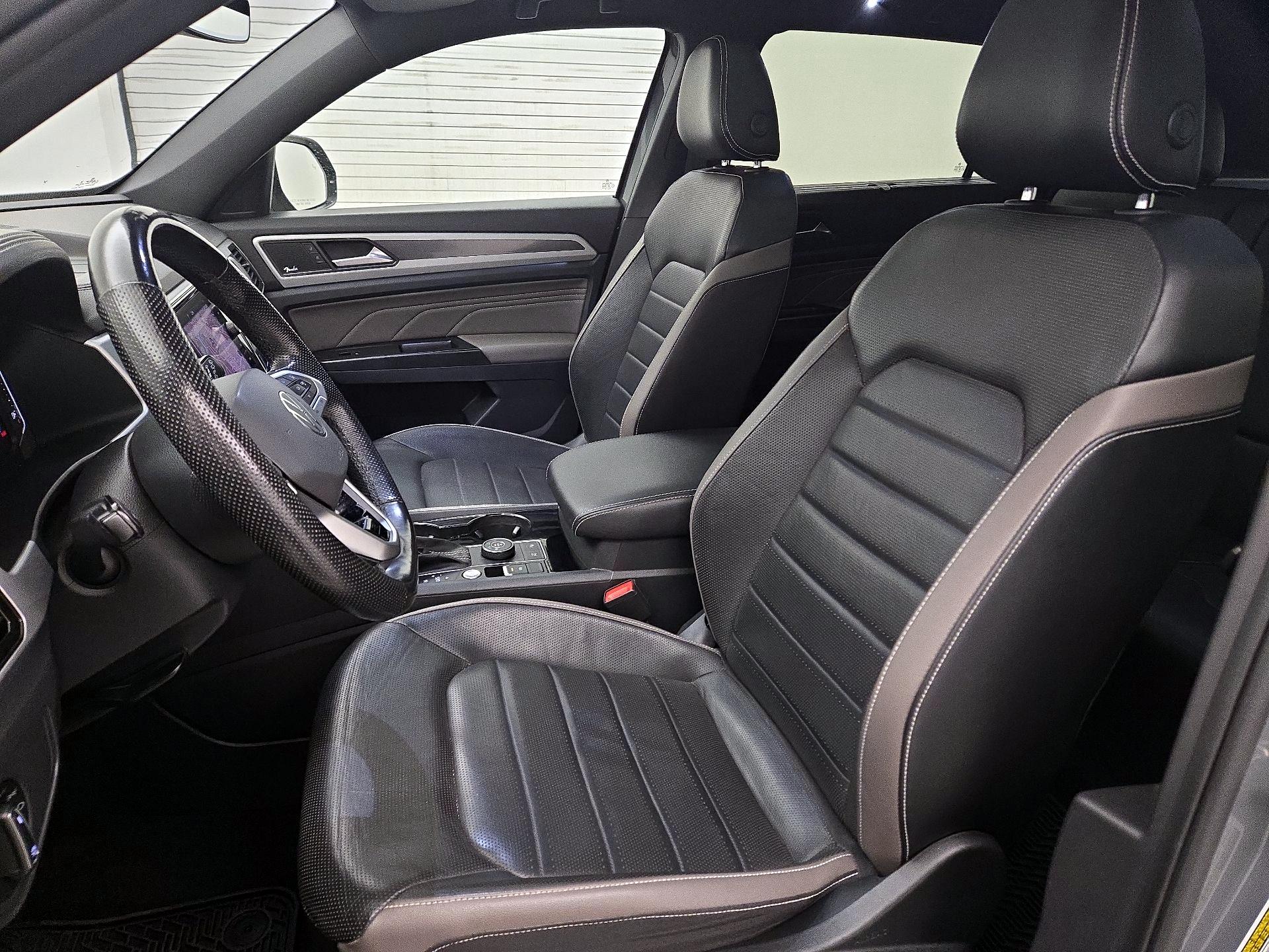 Thumbnail: 2021 Volkswagen Atlas - 11