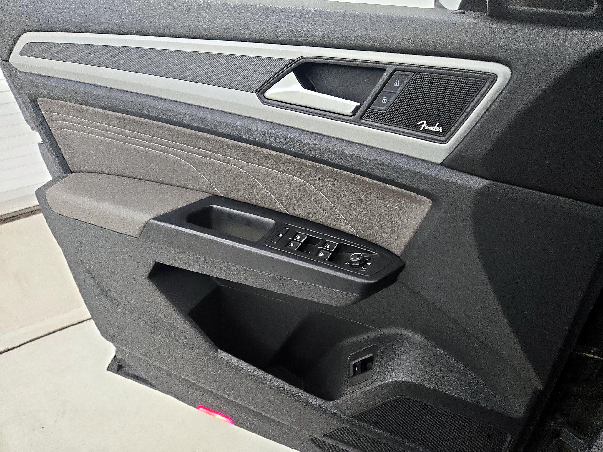 Thumbnail: 2021 Volkswagen Atlas - 12