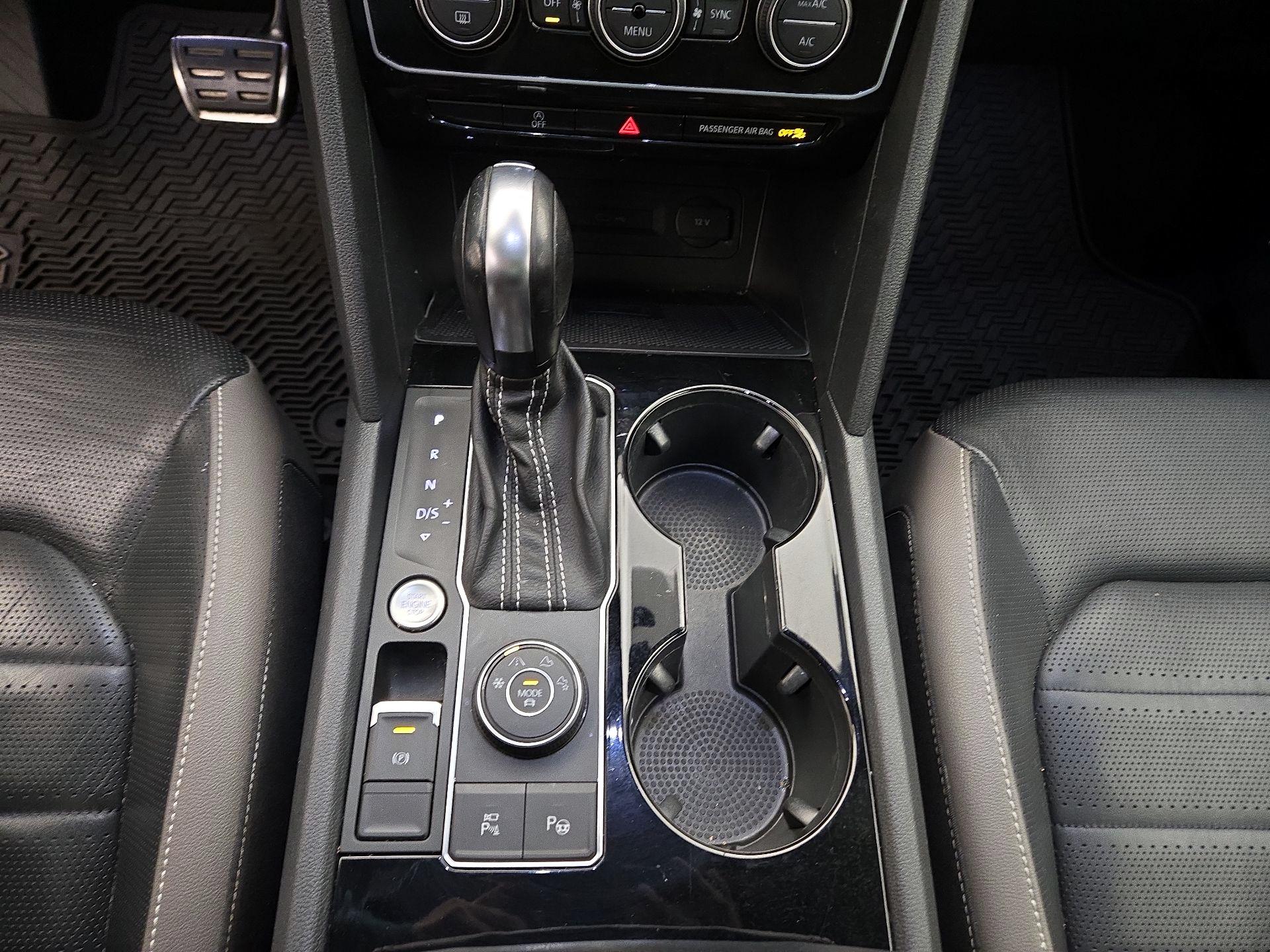 Thumbnail: 2021 Volkswagen Atlas - 18