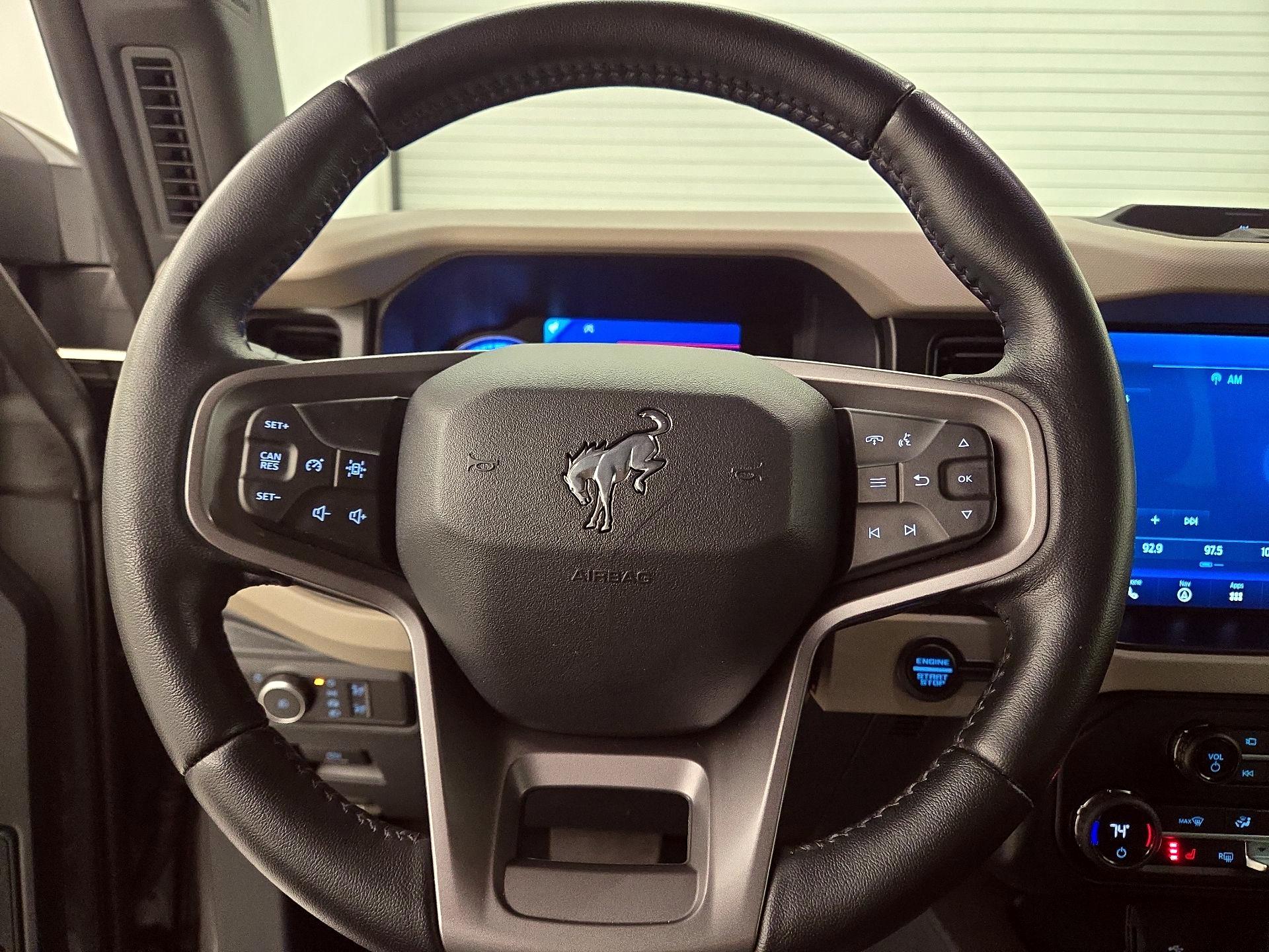 Thumbnail: 2021 Ford Bronco - 10