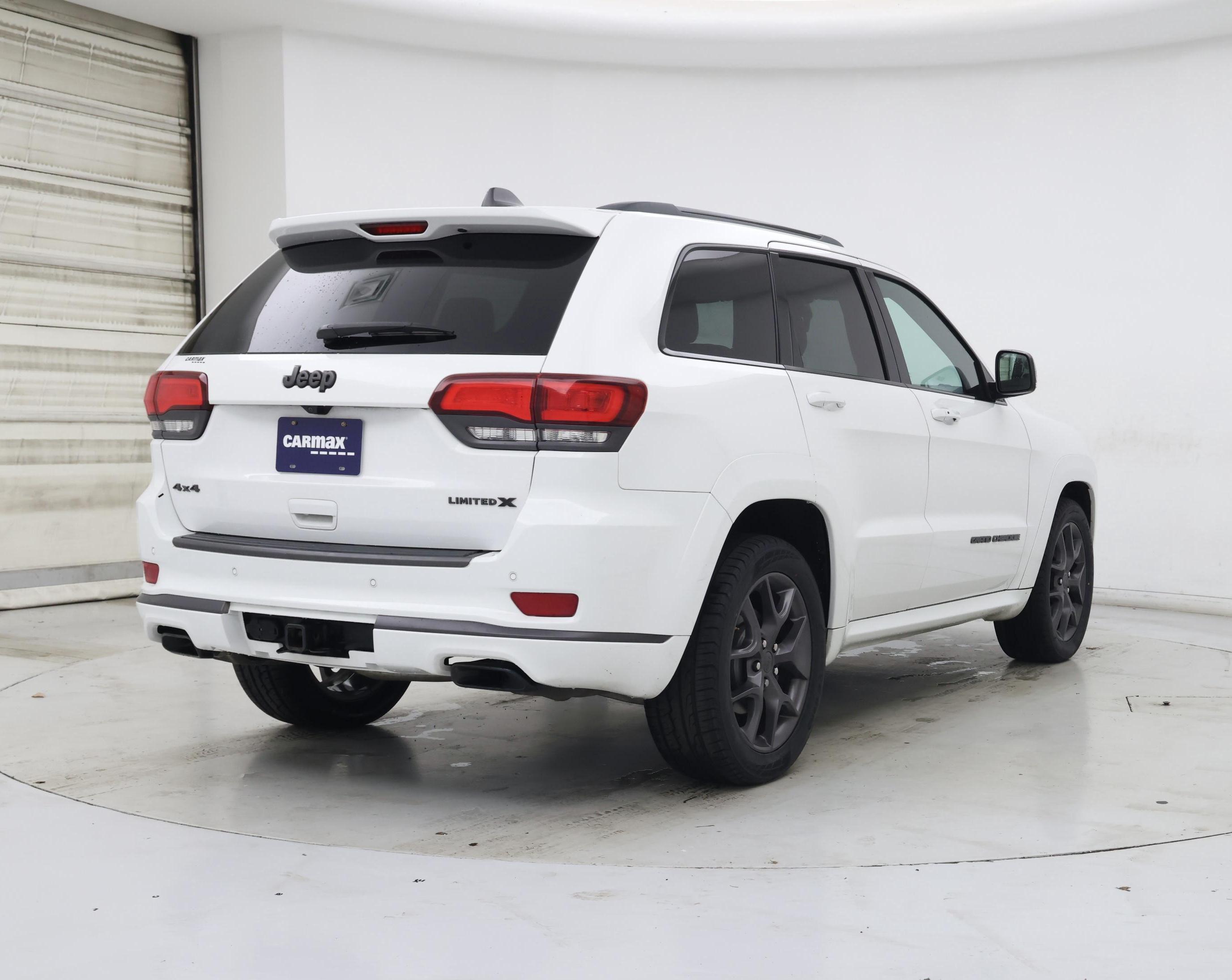 Thumbnail: 2020 Jeep Grand Cherokee - 8