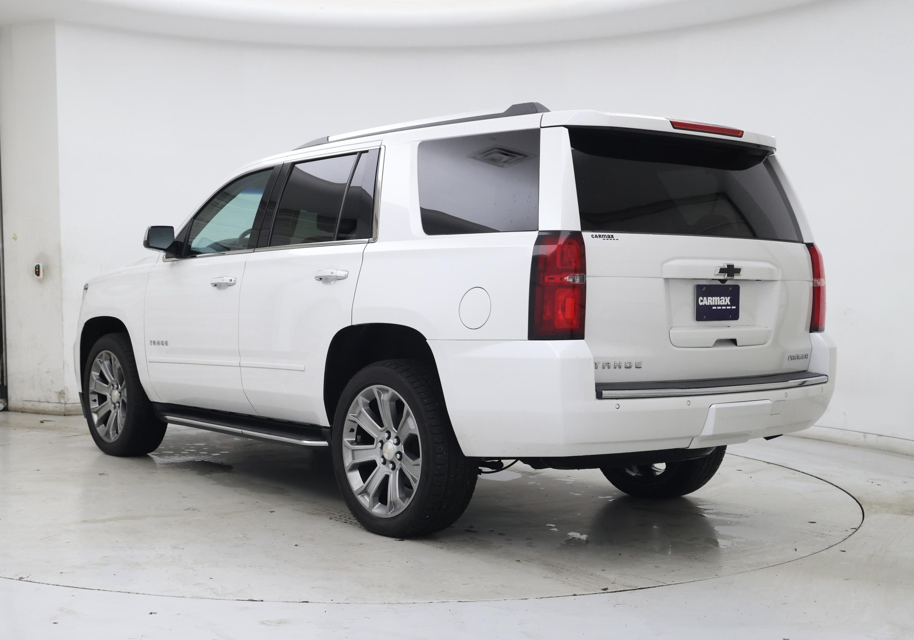 Thumbnail: 2020 Chevrolet Tahoe - 2