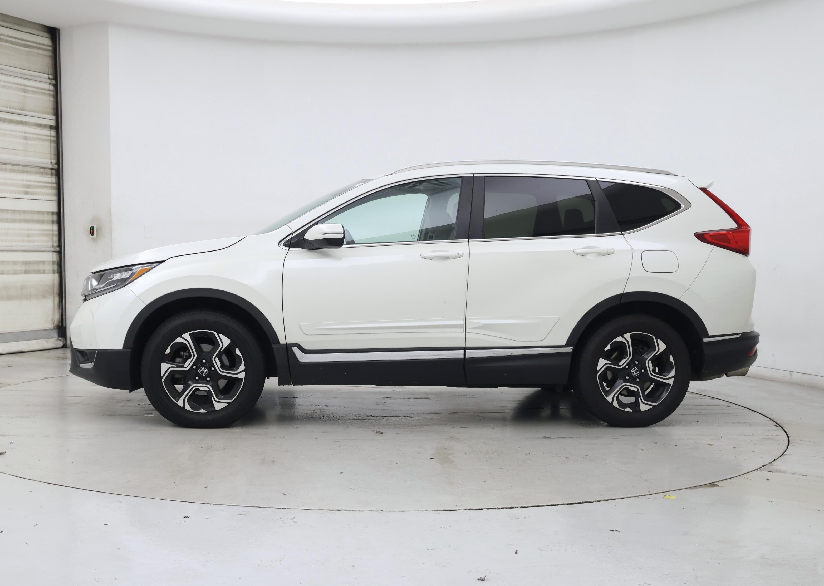 Thumbnail: 2017 Honda CR-V - 3