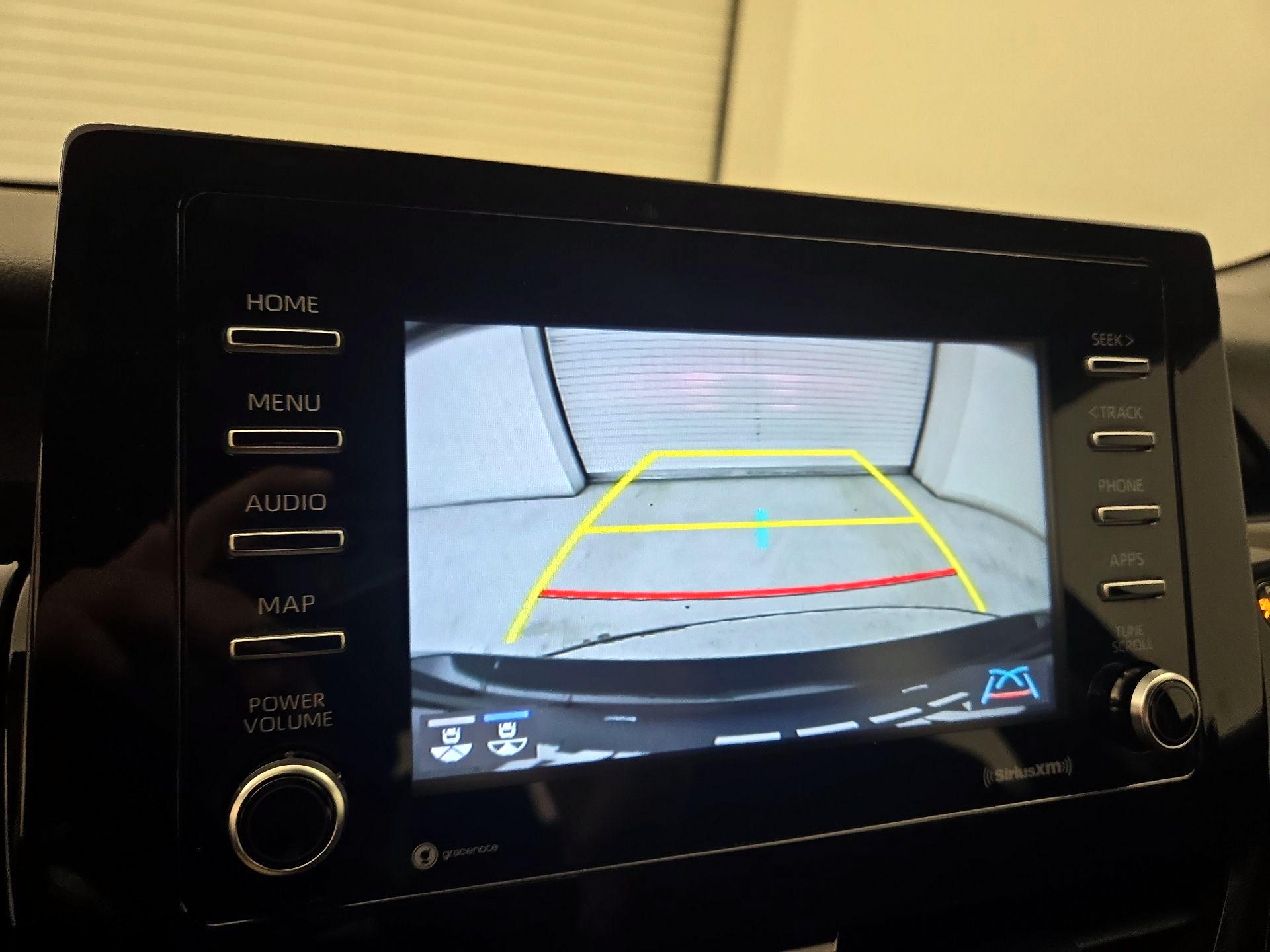 Thumbnail: 2022 Toyota Camry - 14