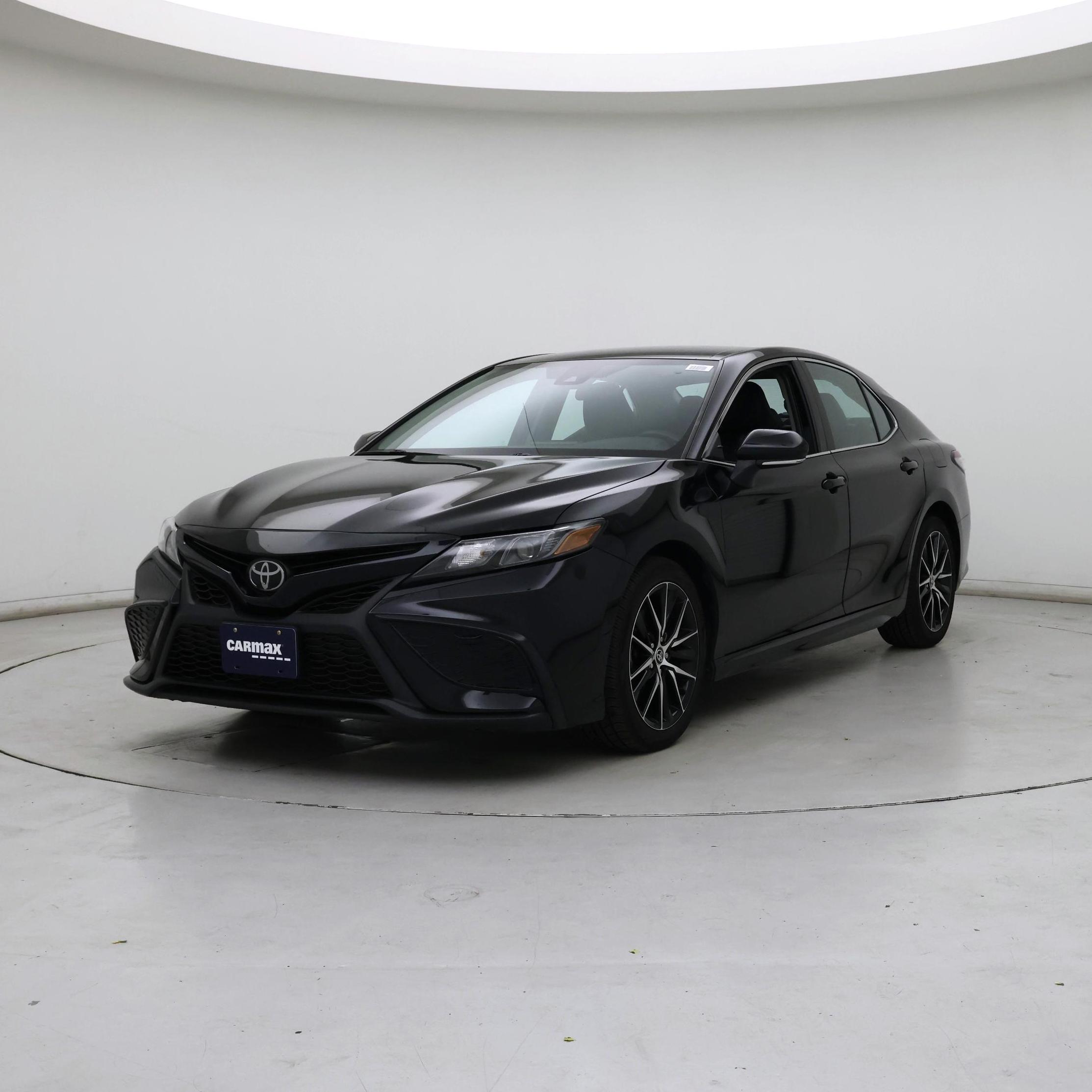 Thumbnail: 2022 Toyota Camry - 4