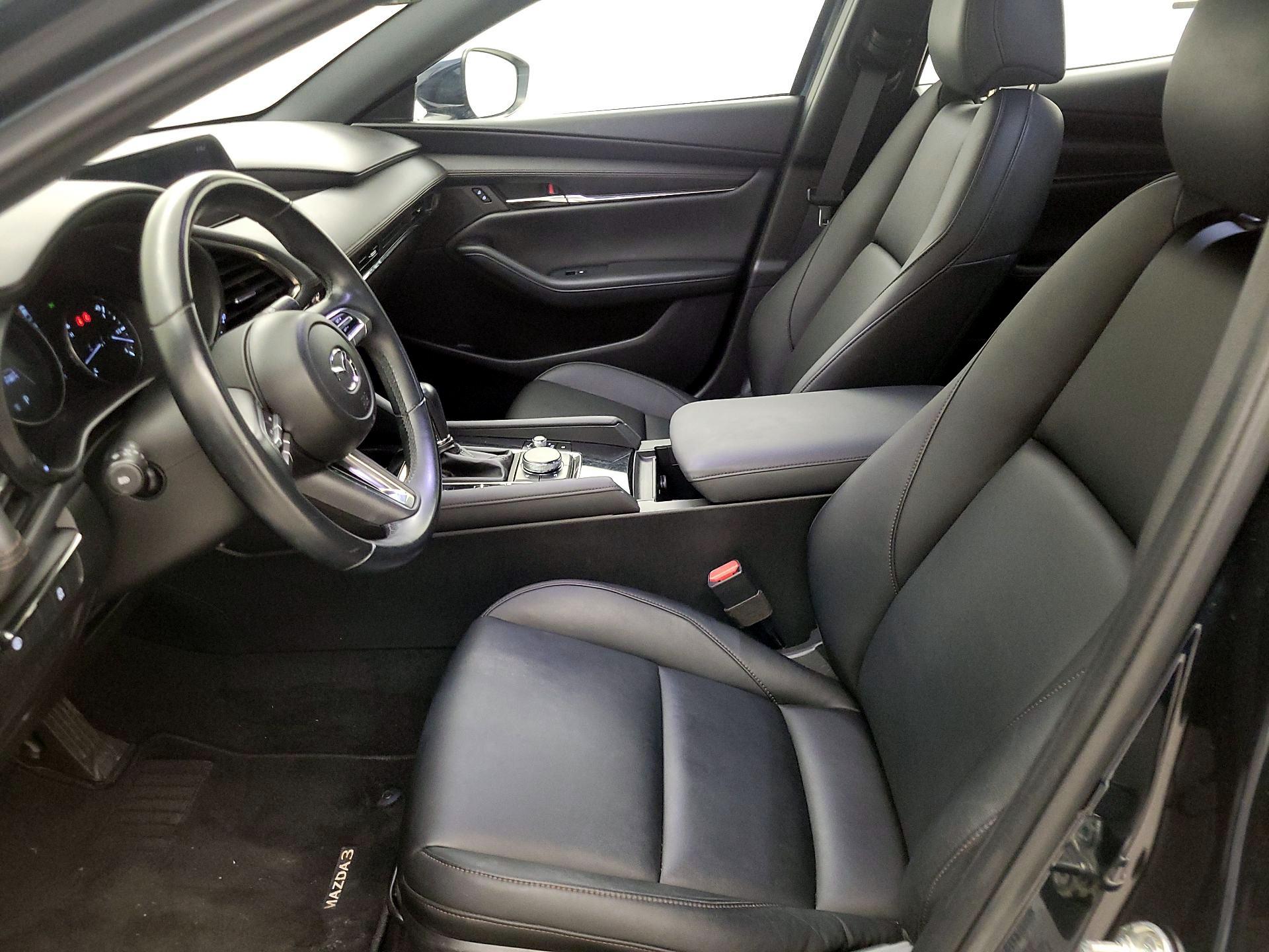 Thumbnail: 2019 Mazda Mazda3 - 11