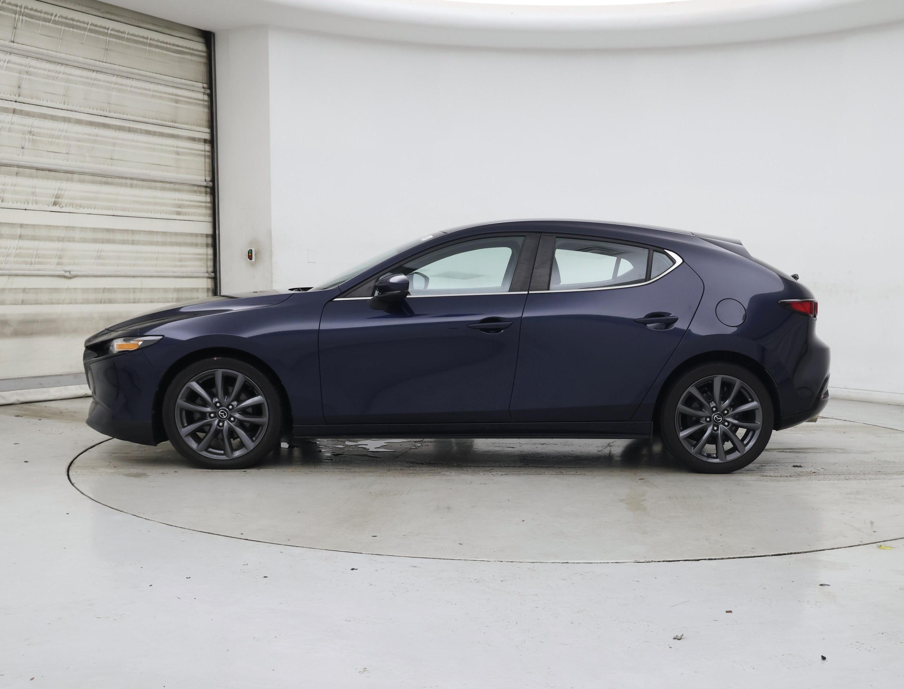 Thumbnail: 2019 Mazda Mazda3 - 3