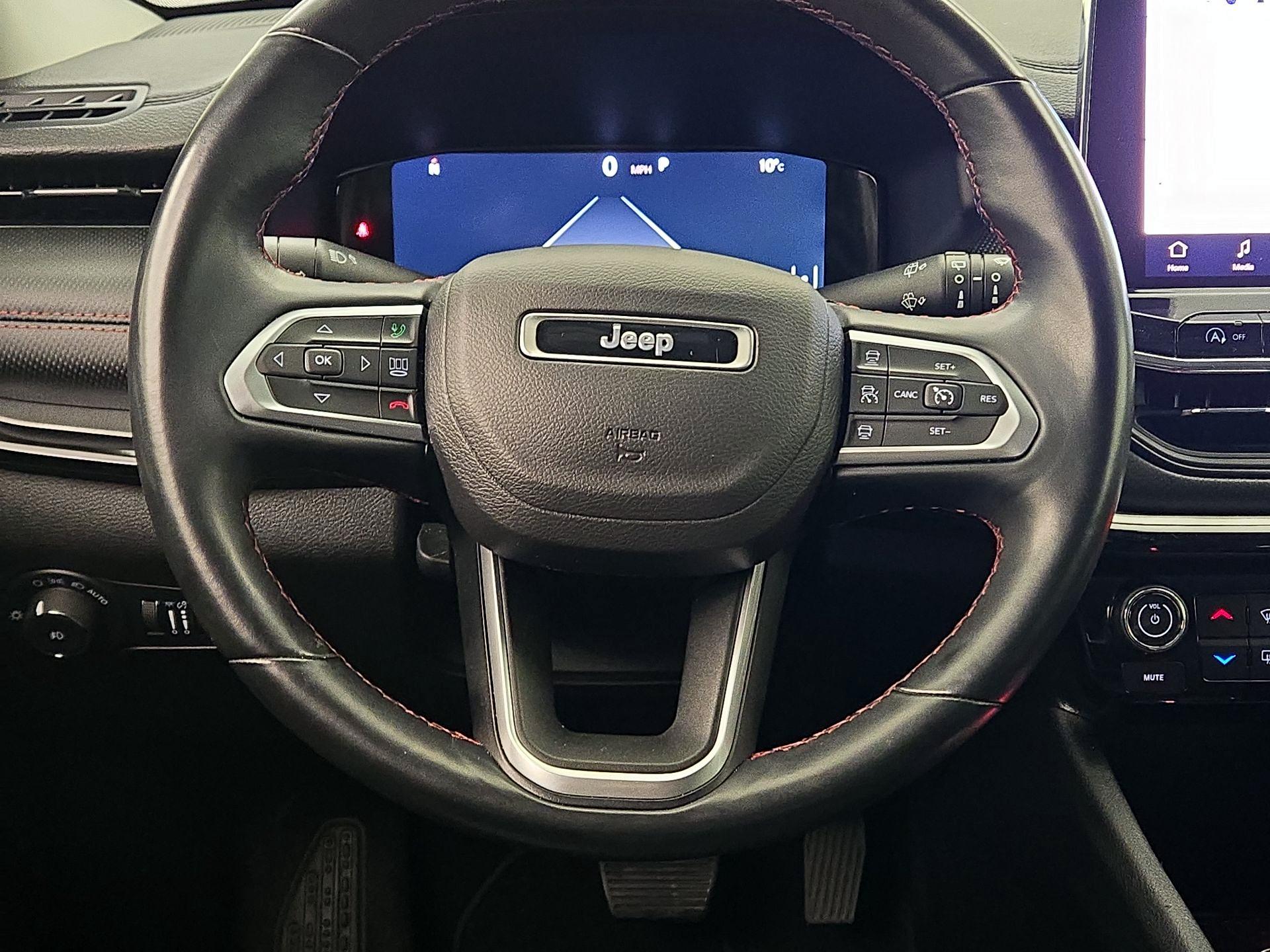 Thumbnail: 2022 Jeep Compass - 10