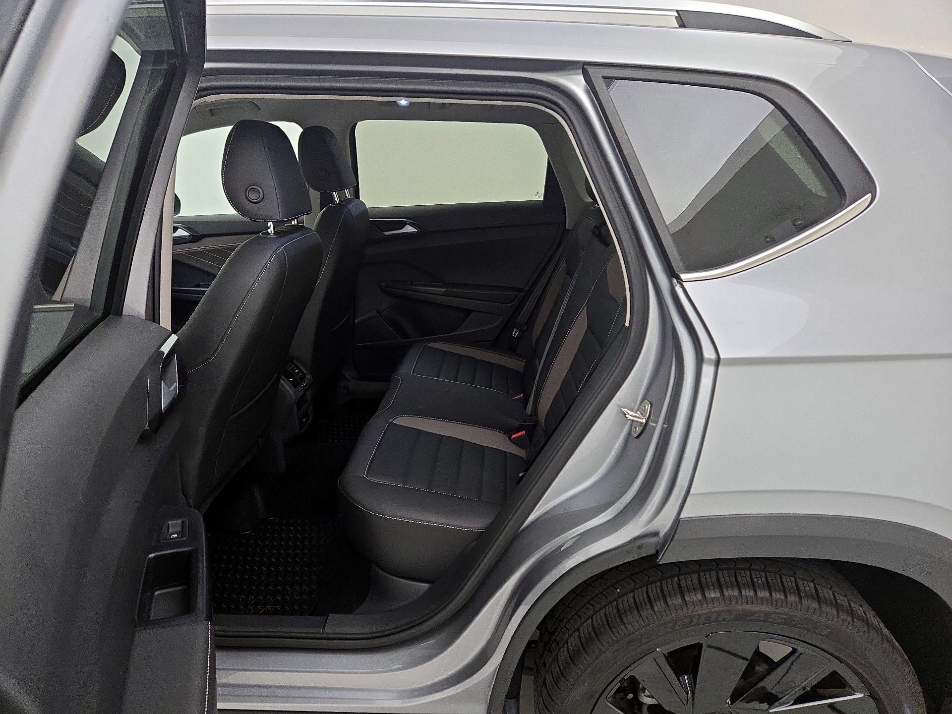 Thumbnail: 2024 Volkswagen Taos - 19