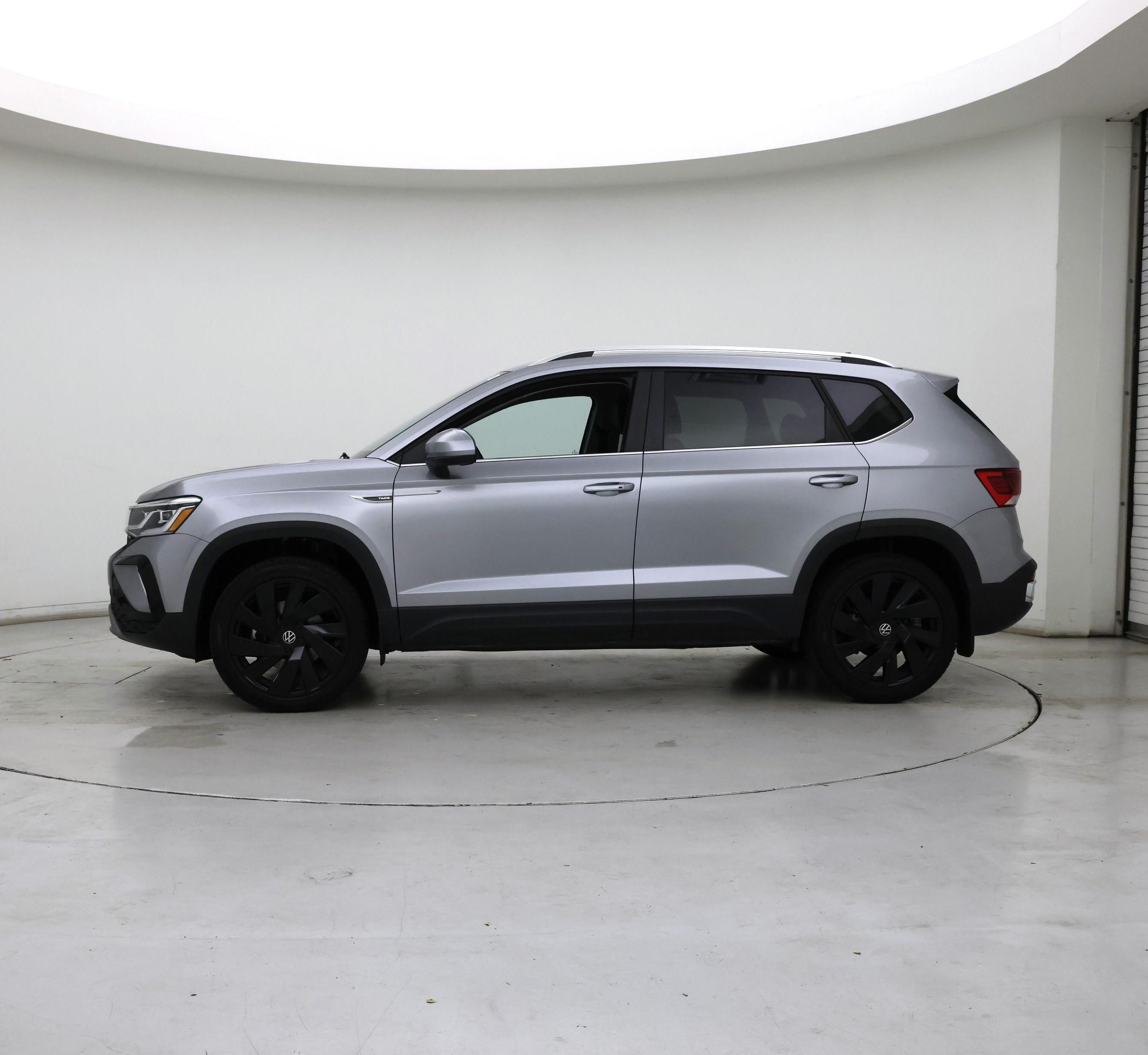 Thumbnail: 2024 Volkswagen Taos - 3