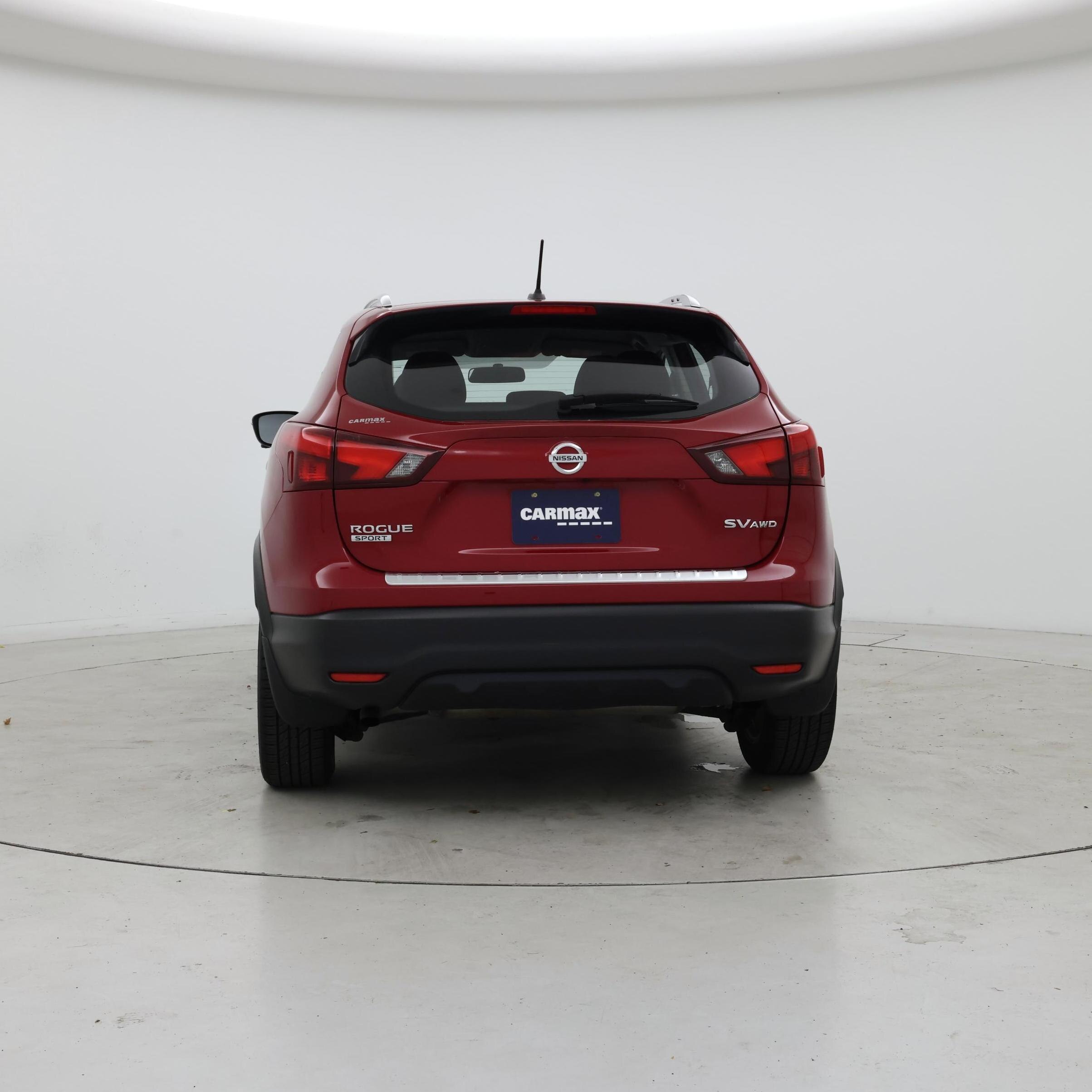 Thumbnail: 2017 Nissan Rogue Sport - 6