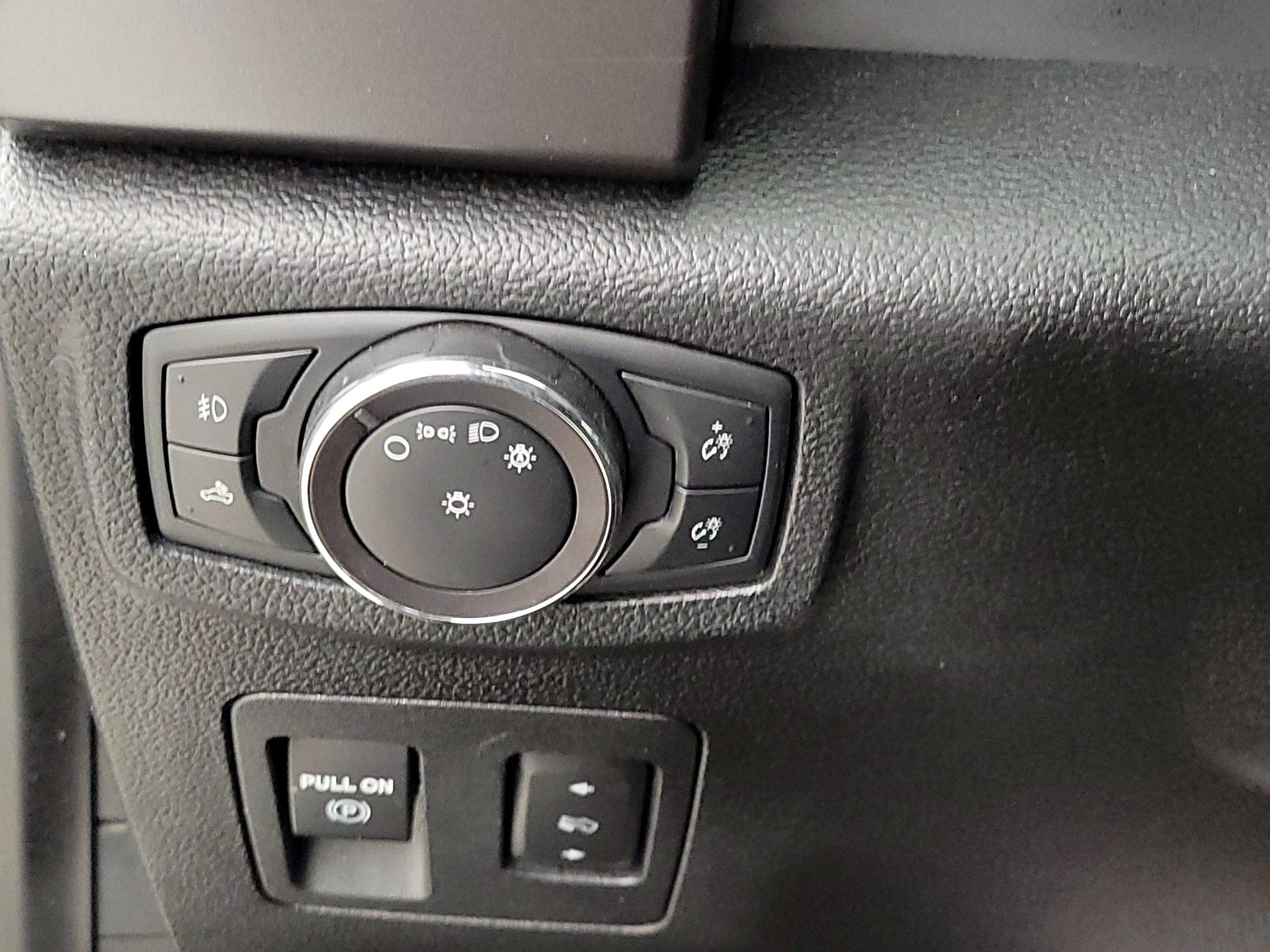 Thumbnail: 2019 Ford F-150 - 13