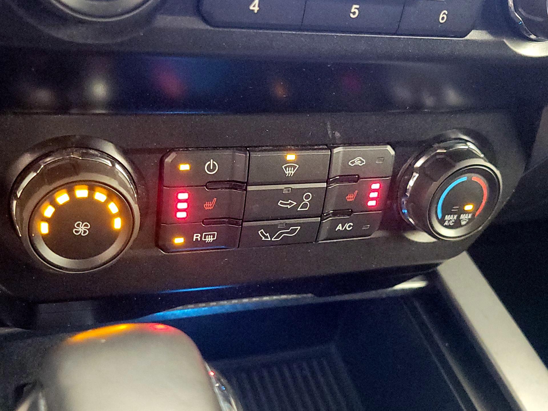 Thumbnail: 2019 Ford F-150 - 16