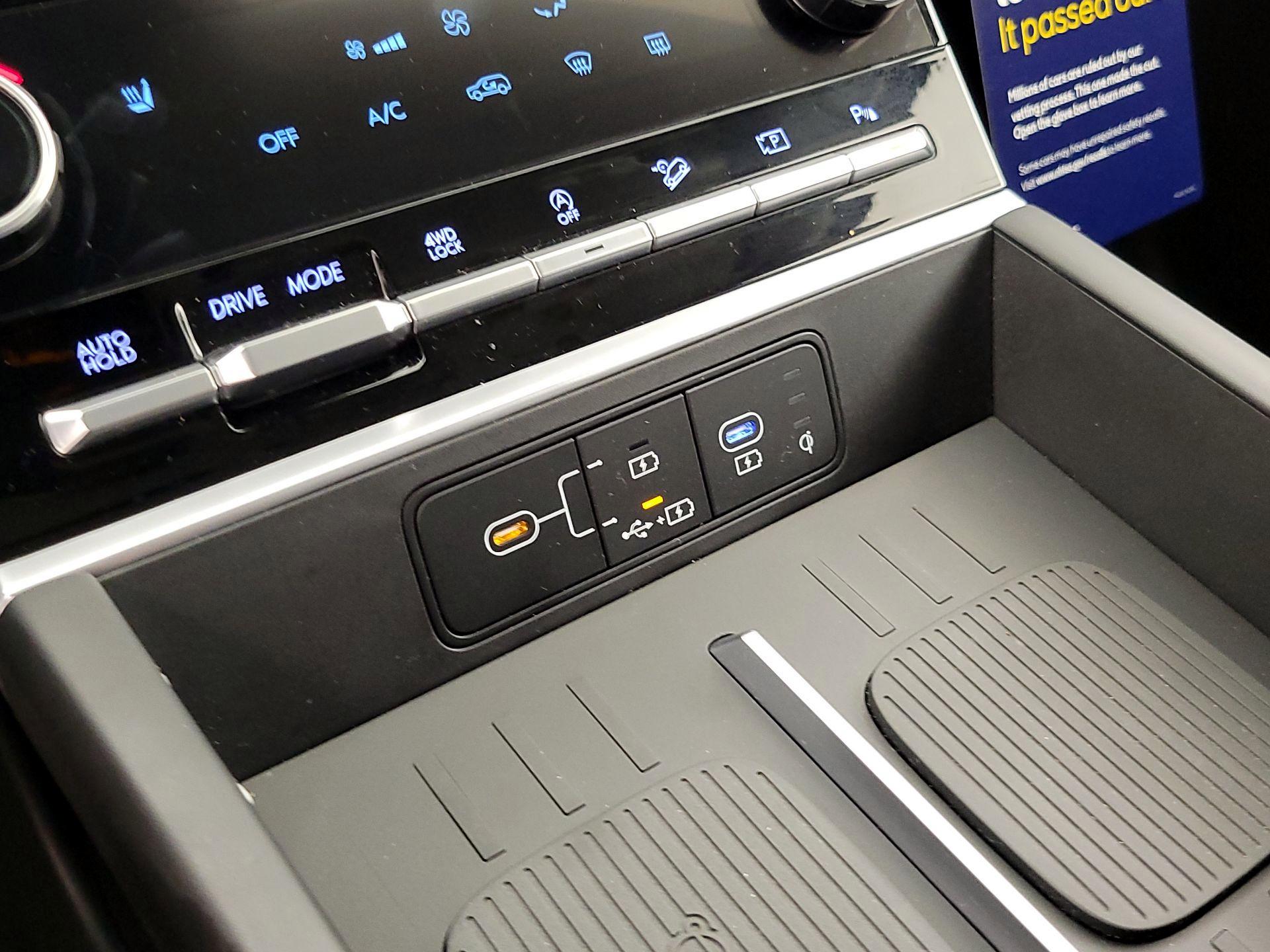 Thumbnail: 2025 Hyundai Santa Fe - 19