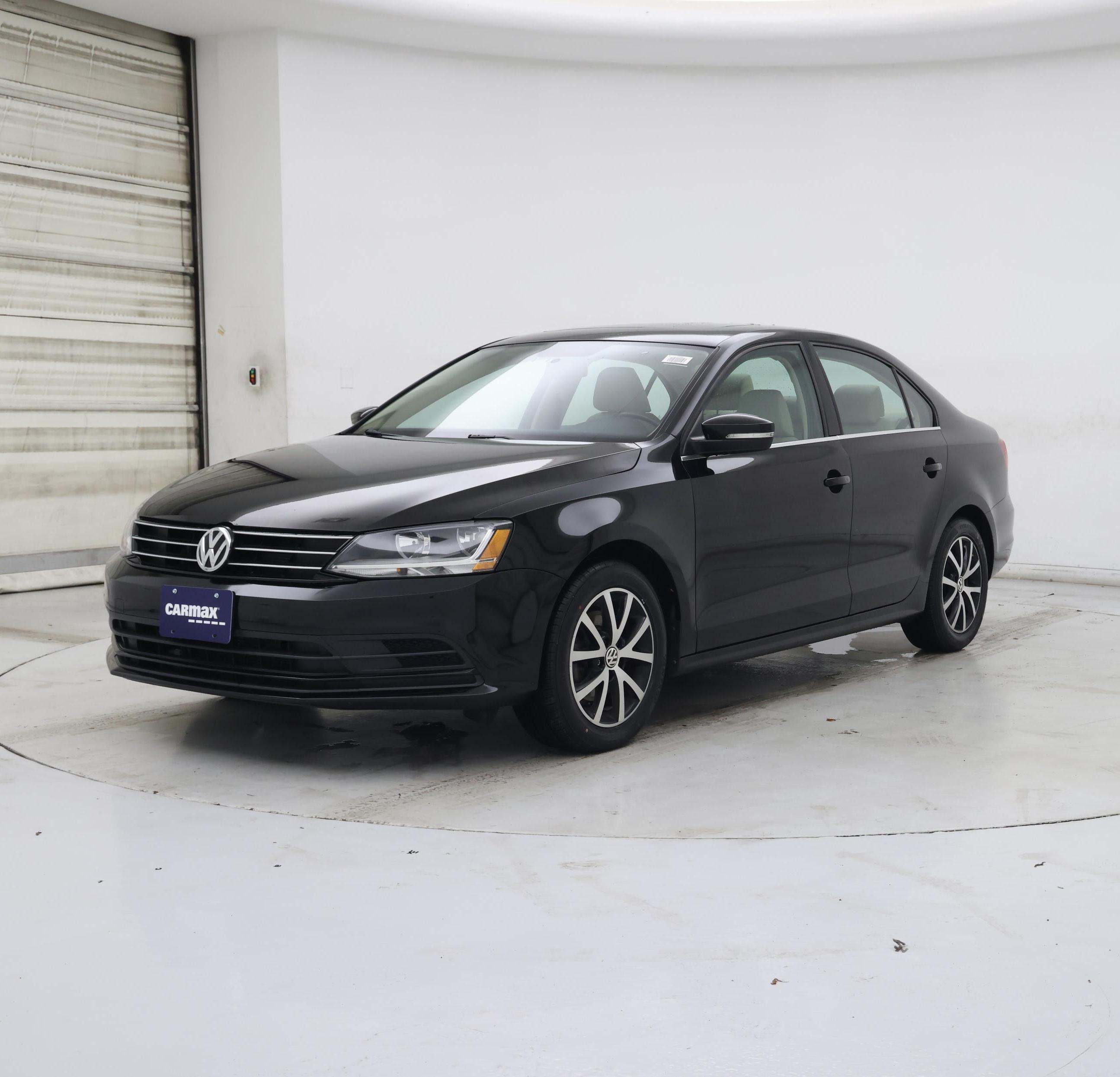 Thumbnail: 2017 Volkswagen Jetta - 4