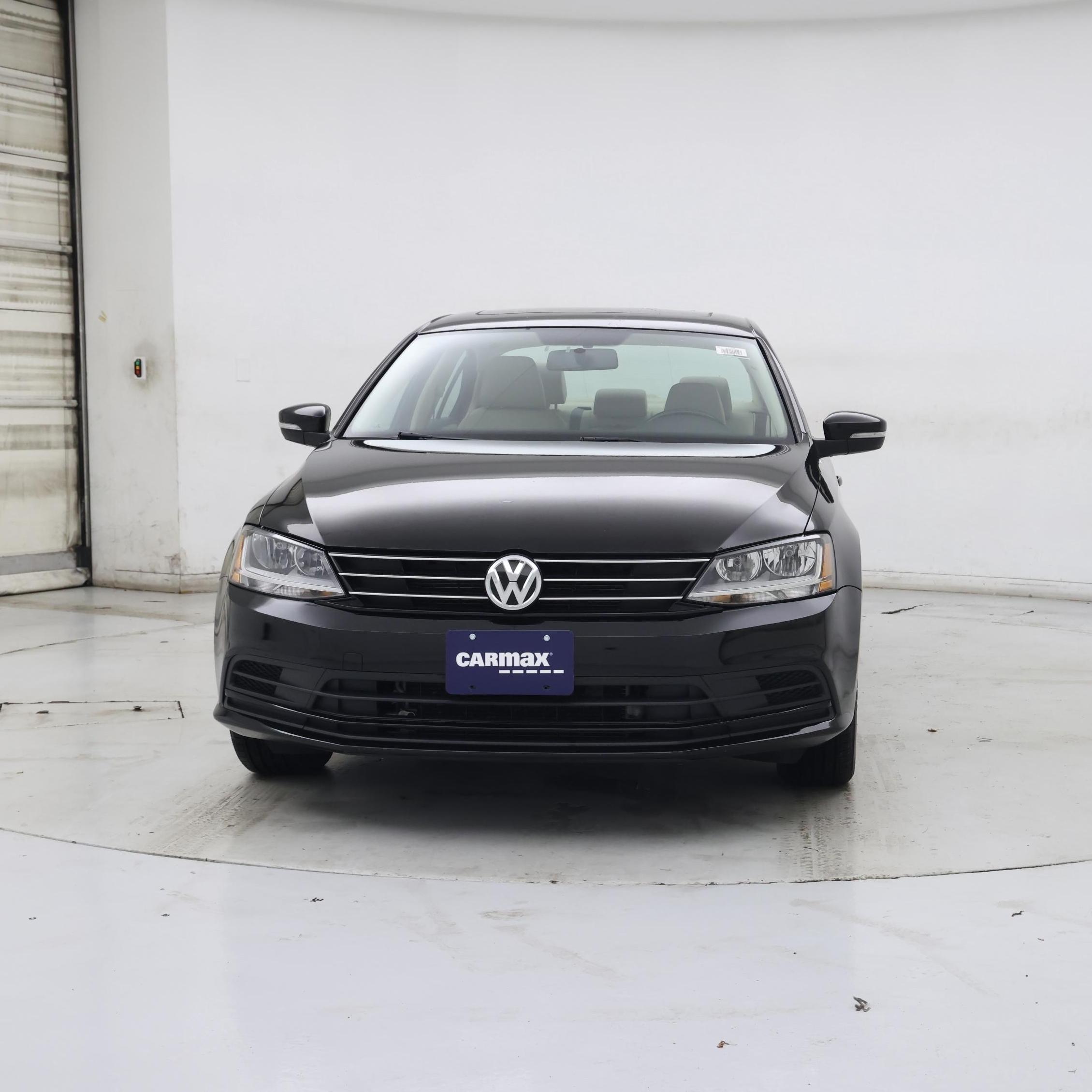 Thumbnail: 2017 Volkswagen Jetta - 5