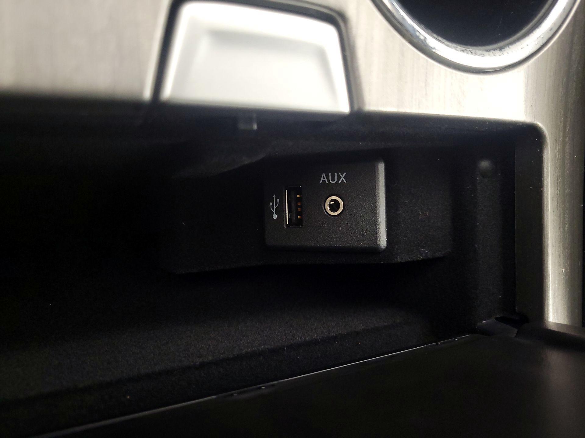 Thumbnail: 2017 Nissan Murano - 18