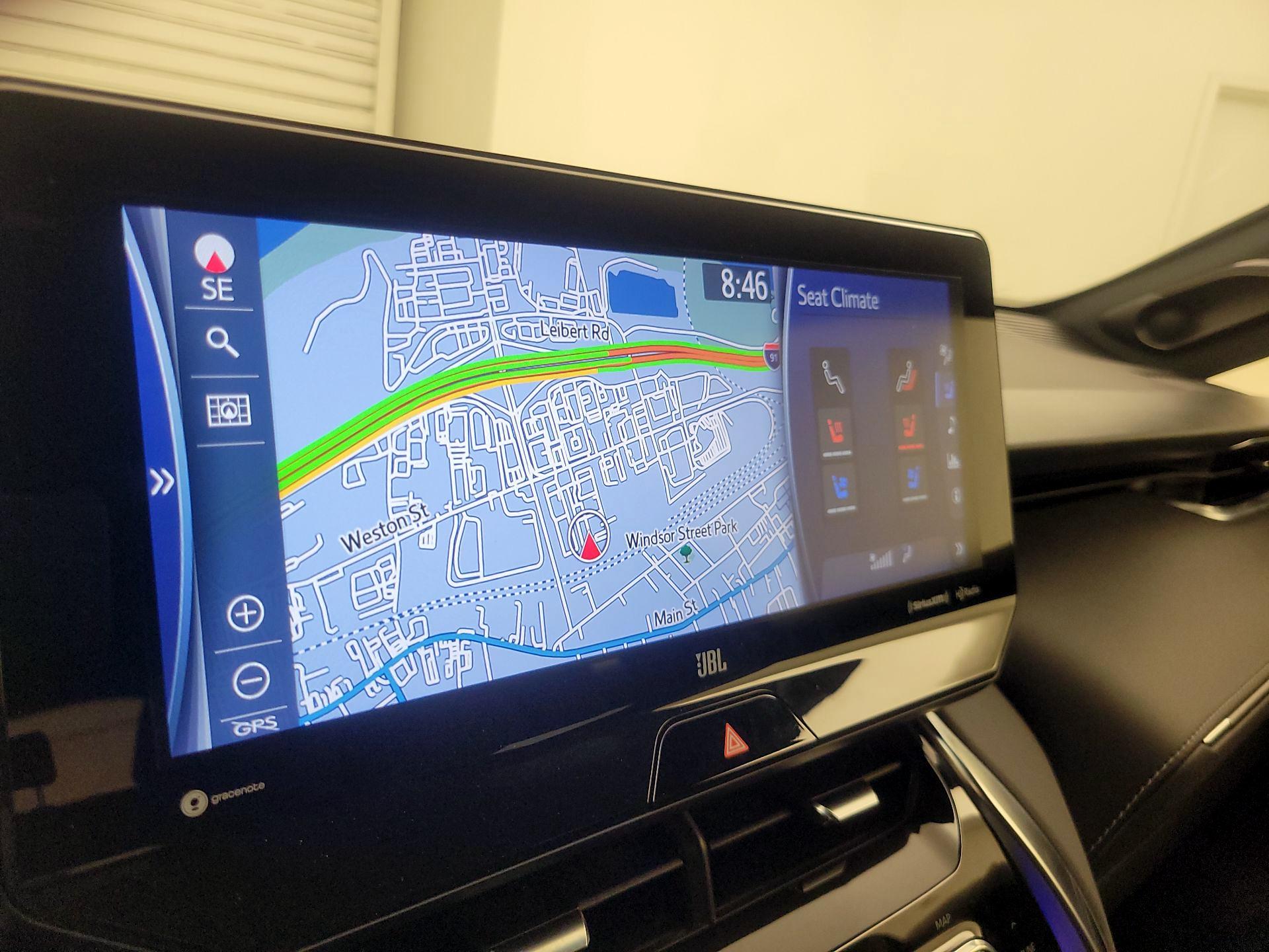 Thumbnail: 2021 Toyota Venza - 14