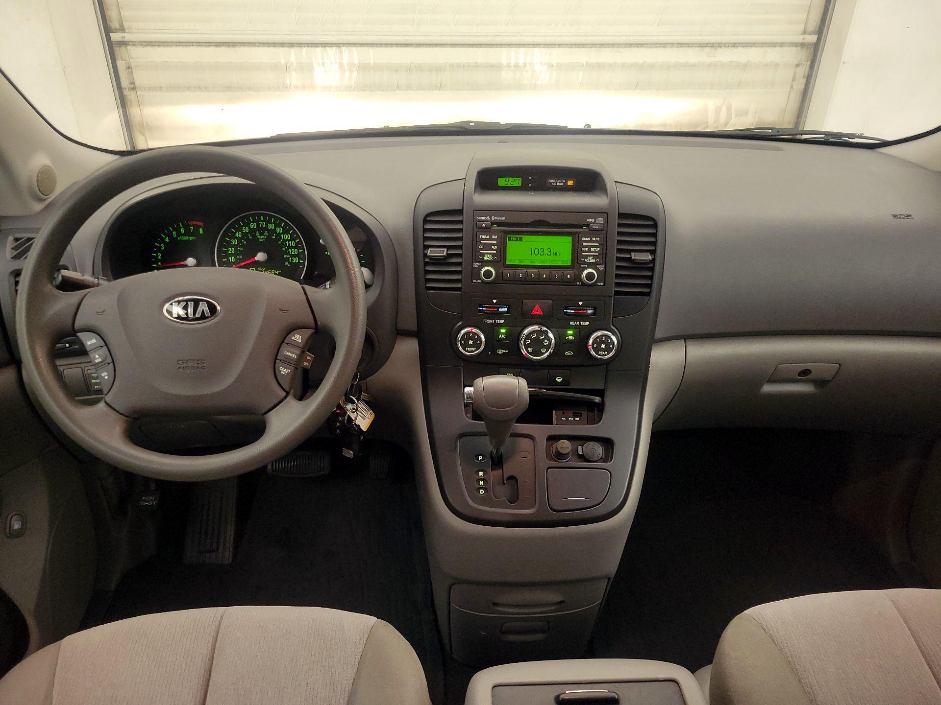 Thumbnail: 2014 Kia Sedona - 9