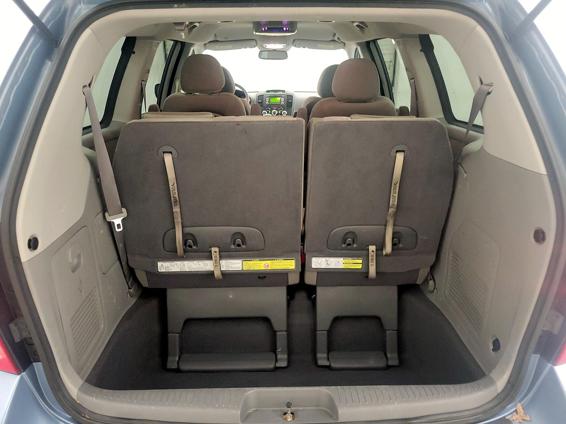 Thumbnail: 2014 Kia Sedona - 20