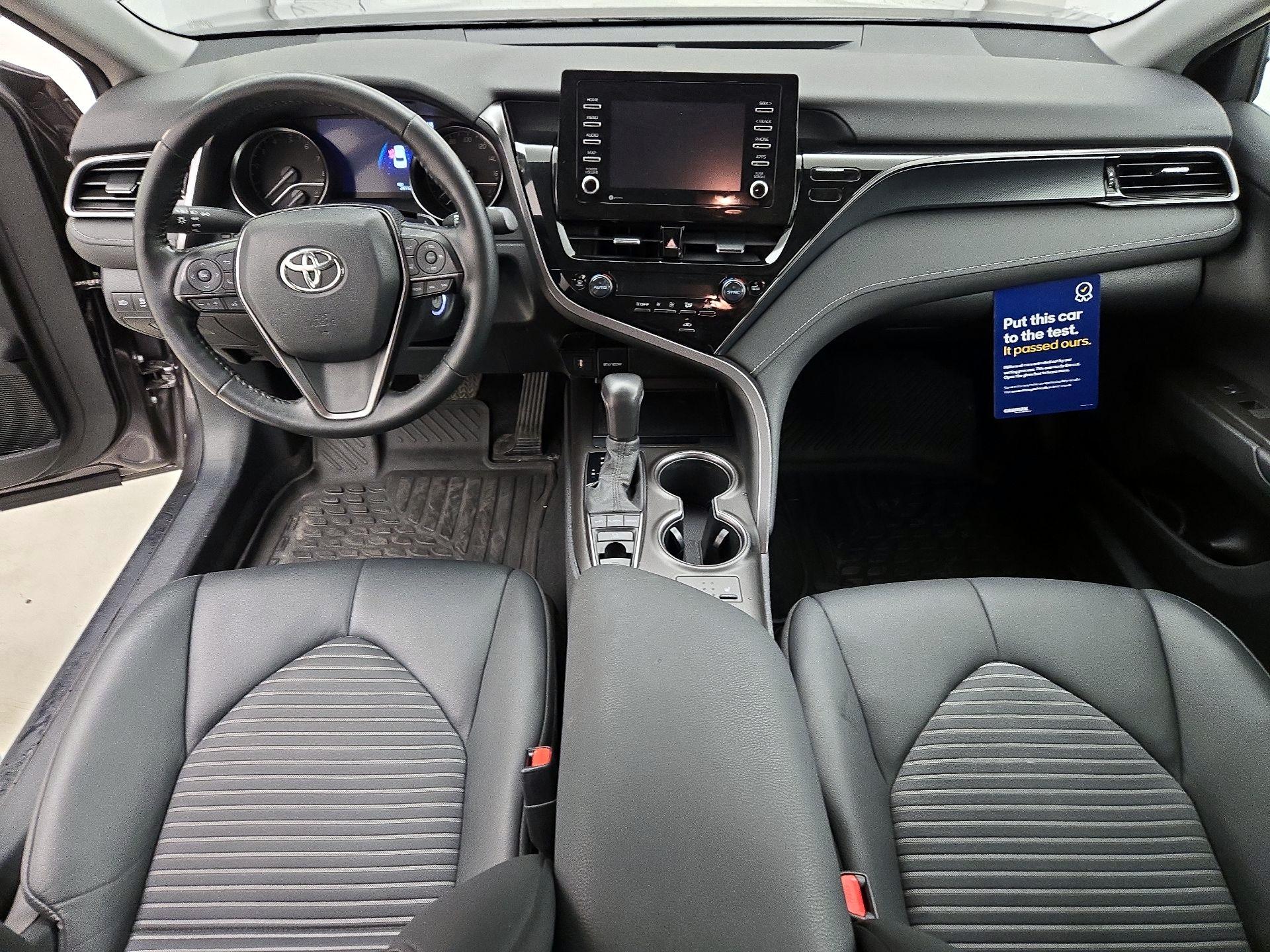 Thumbnail: 2022 Toyota Camry - 9