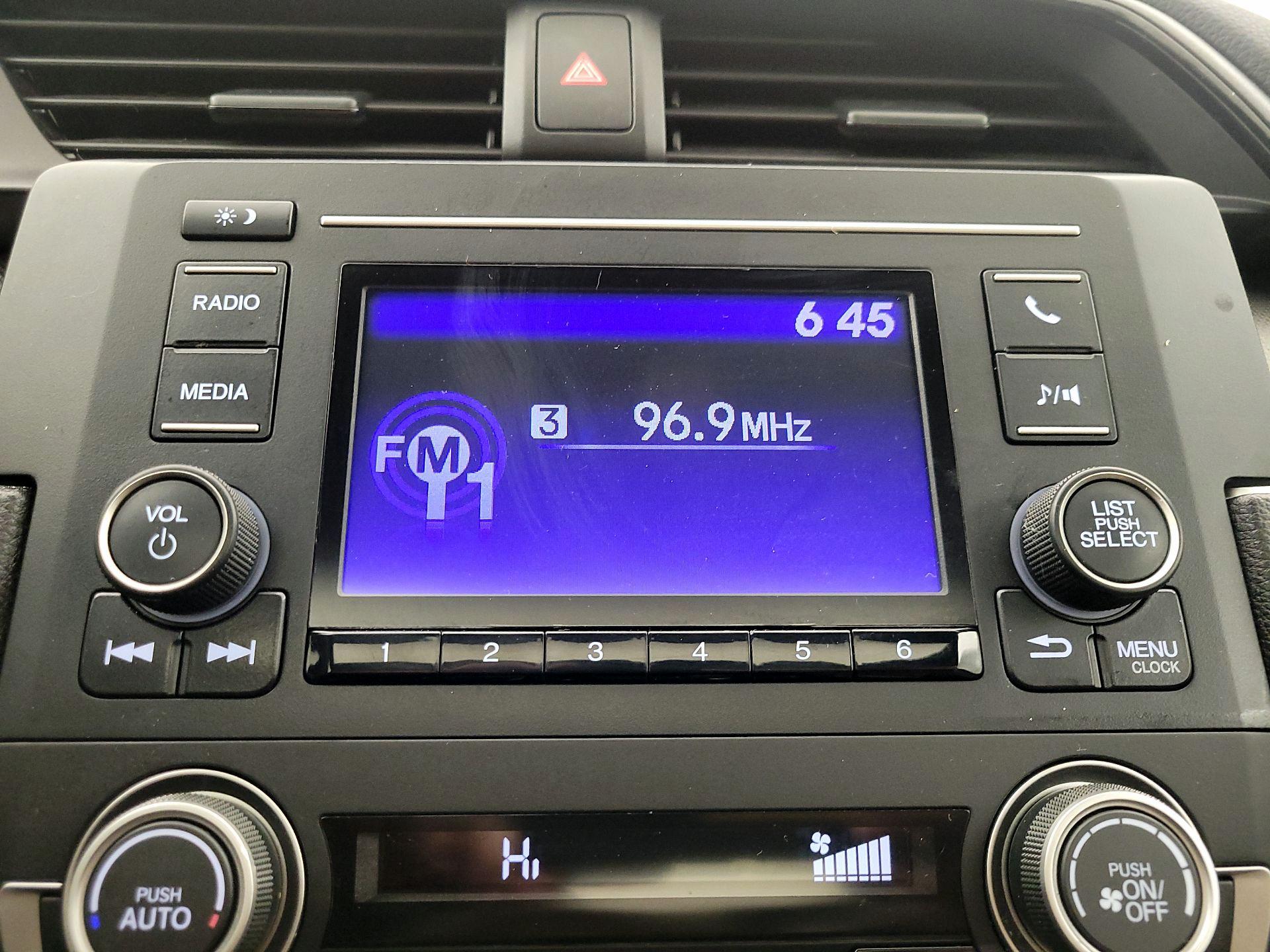 Thumbnail: 2017 Honda Civic - 15