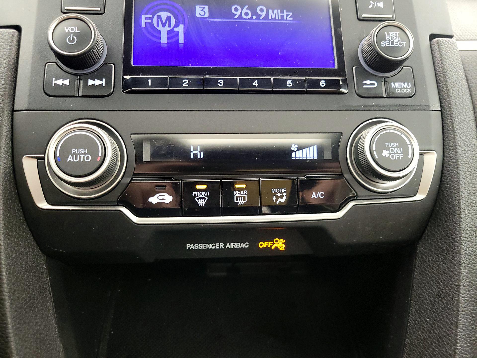 Thumbnail: 2017 Honda Civic - 16