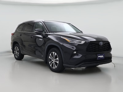 Black 2021 Toyota Highlander Hybrid XLE