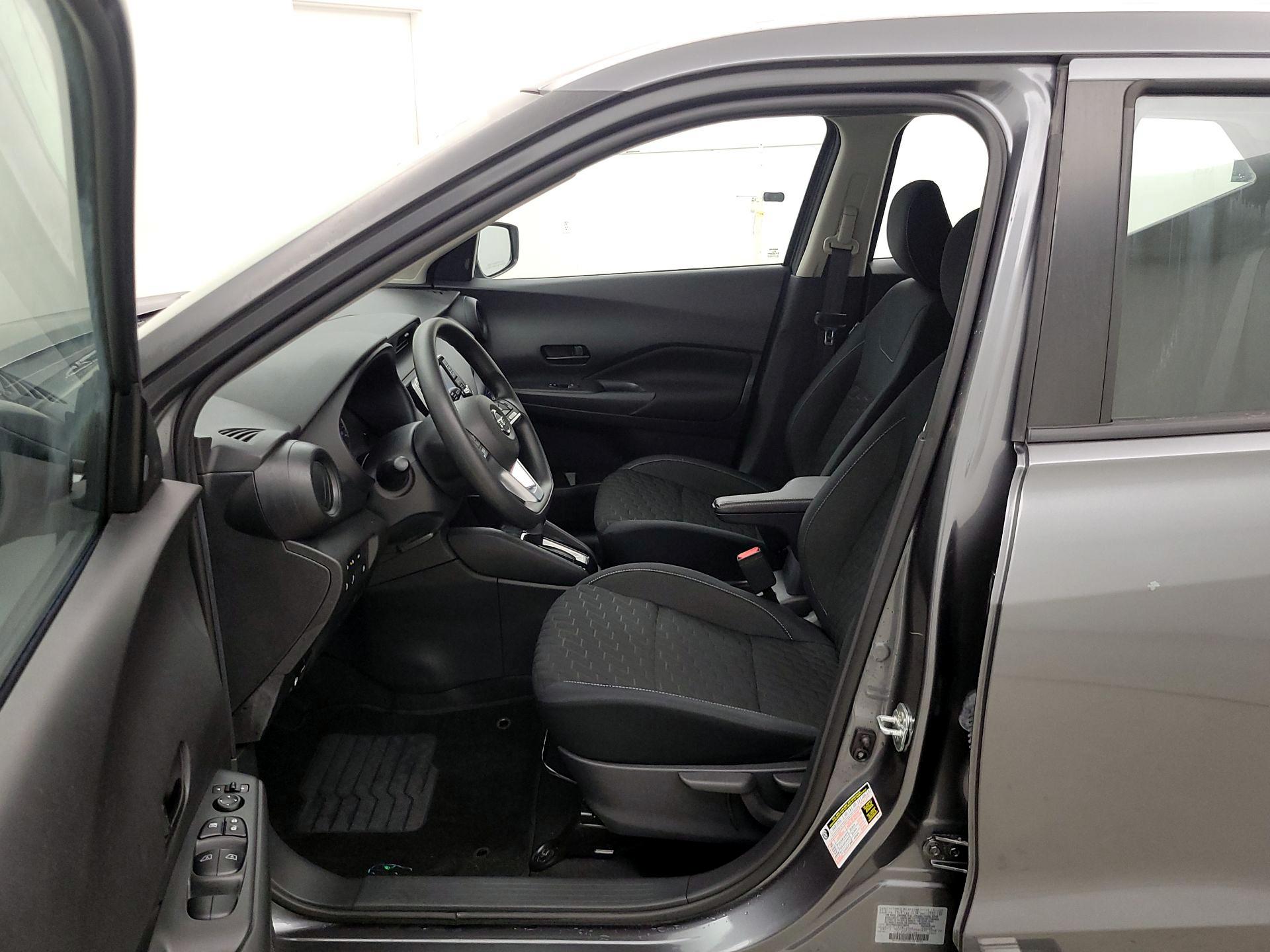 Thumbnail: 2021 Nissan Kicks - 11