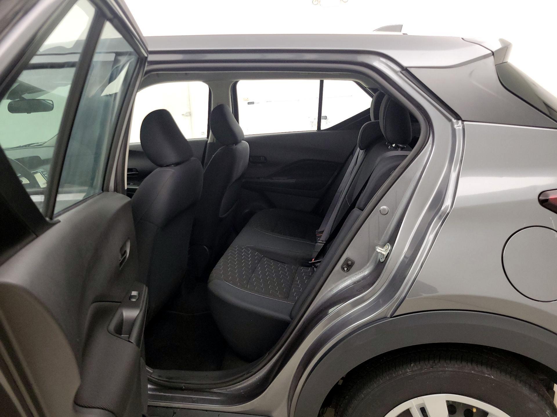 Thumbnail: 2021 Nissan Kicks - 19