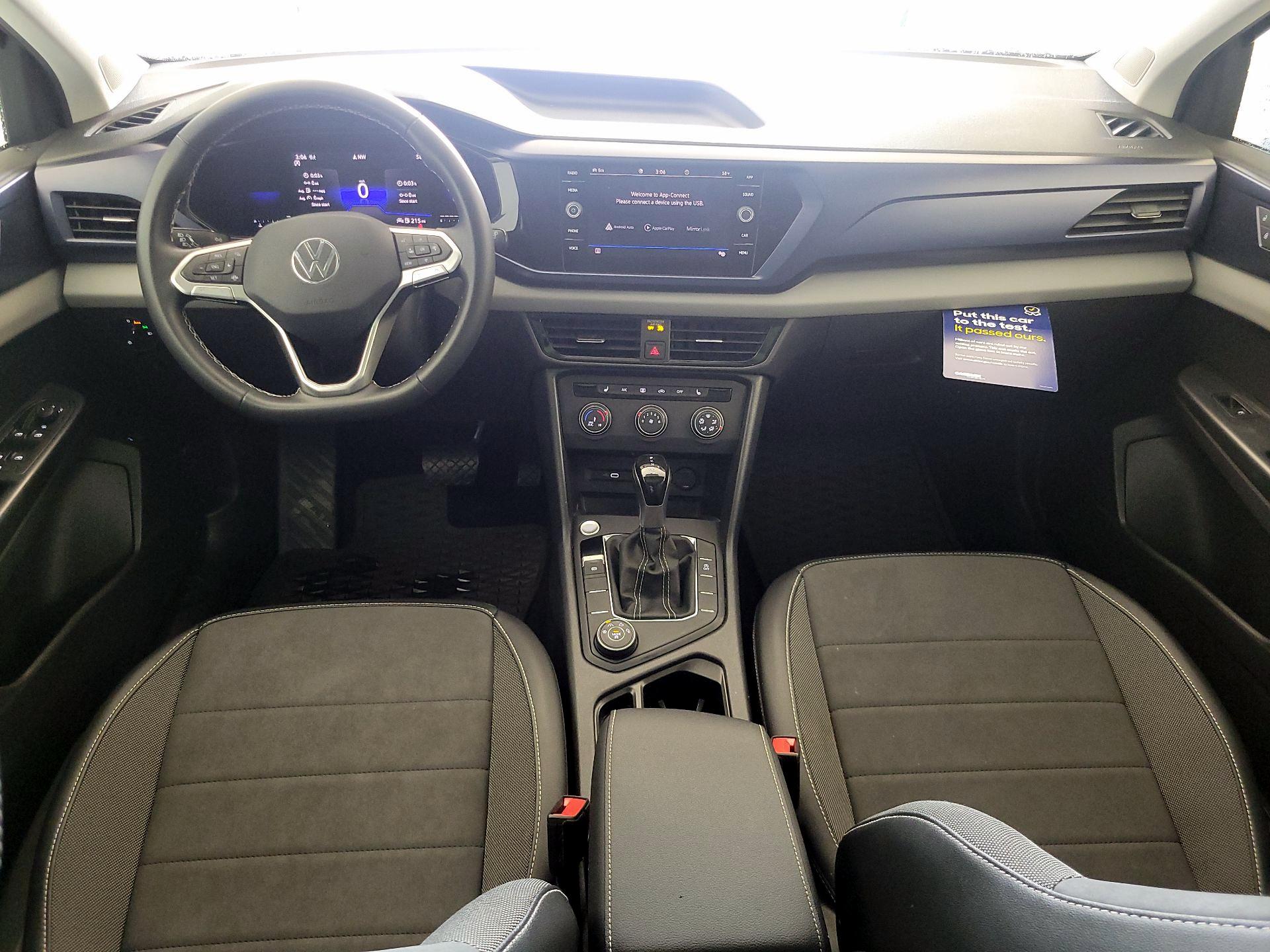 Thumbnail: 2022 Volkswagen Taos - 9