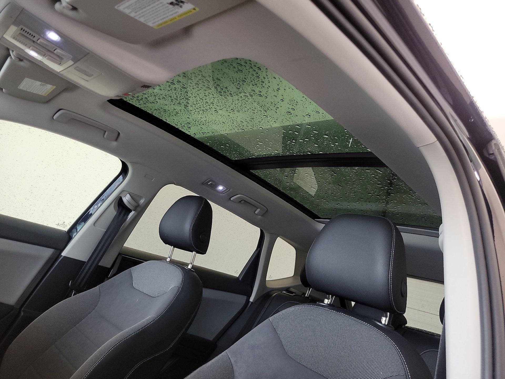 Thumbnail: 2022 Volkswagen Taos - 19